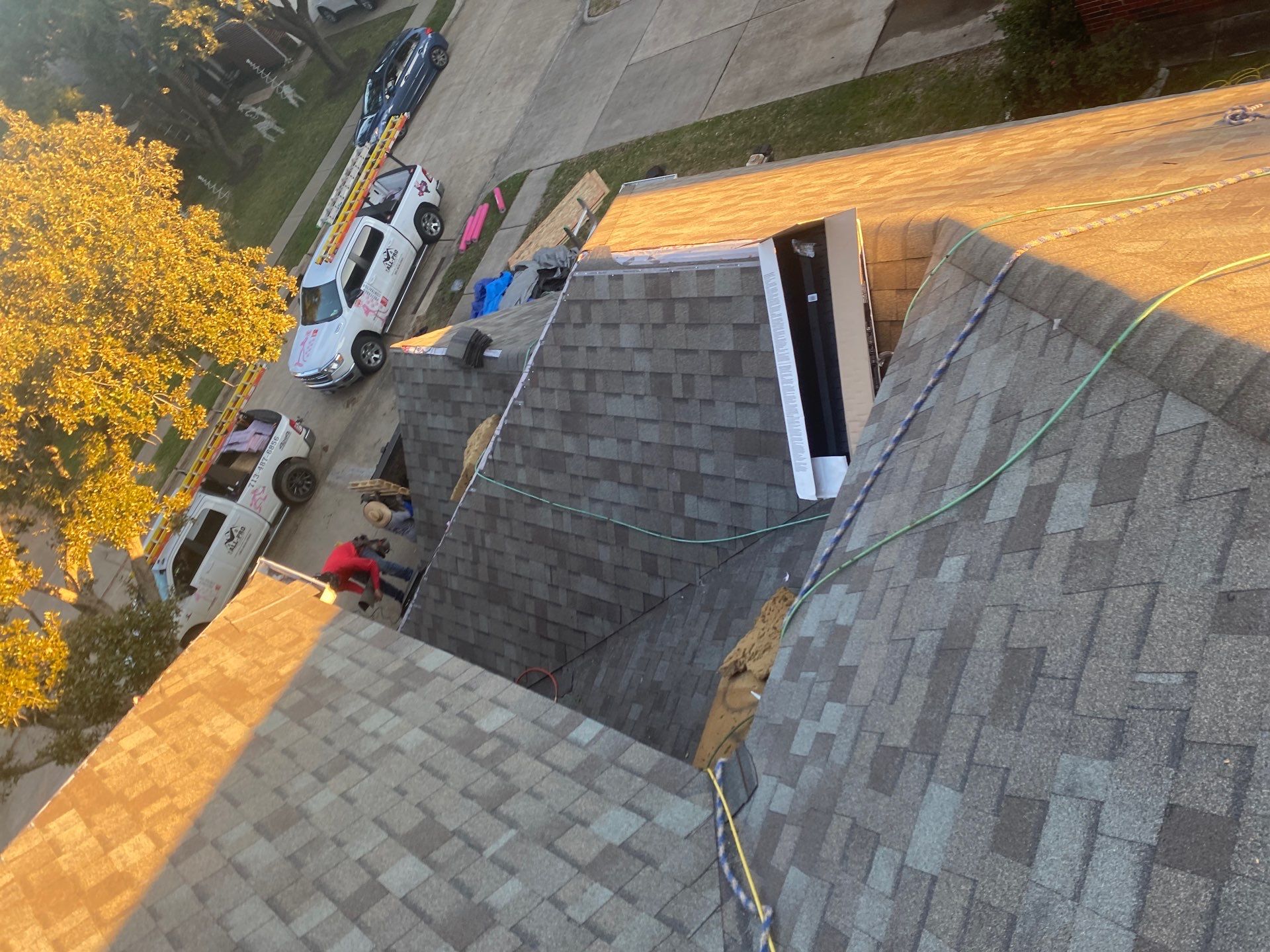 Residential Roofing Installation using Owen's Corning Duration (Lifetime) Shingles by Roof Repair Company