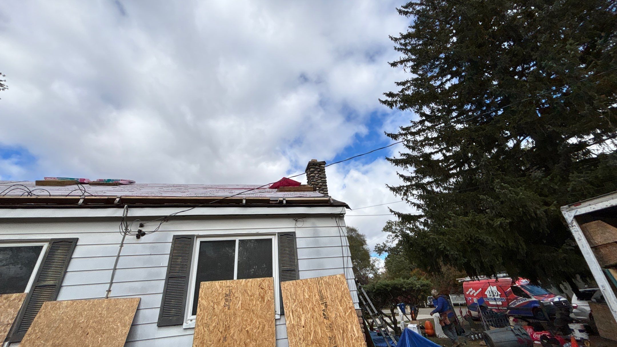 Roof Replacement using Owens Corning Brownwood by 180 Contractors