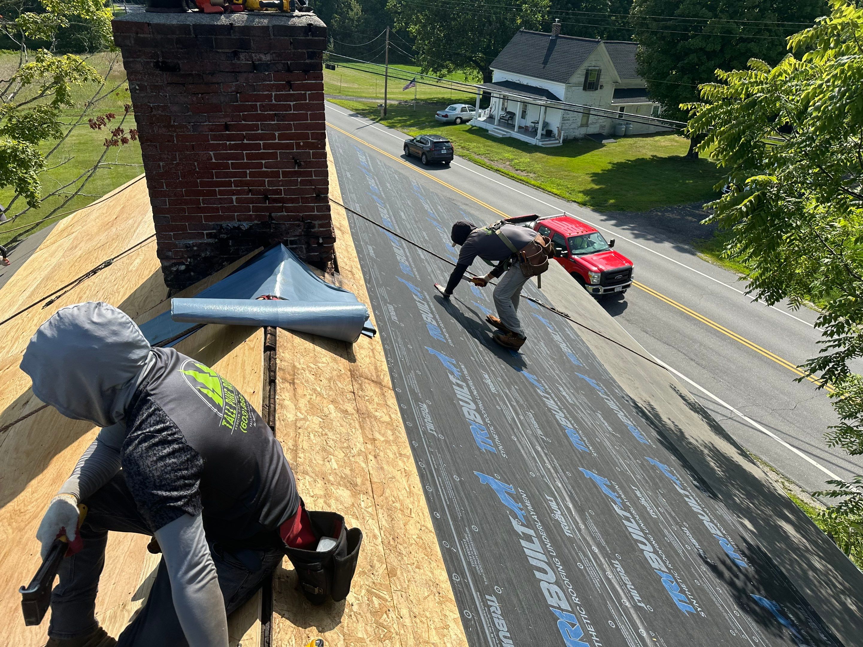 π π₯ HOLLIS, NH JUST GOT A LITTLE BETTER LOOKING! π₯π by Tall pine roofing
