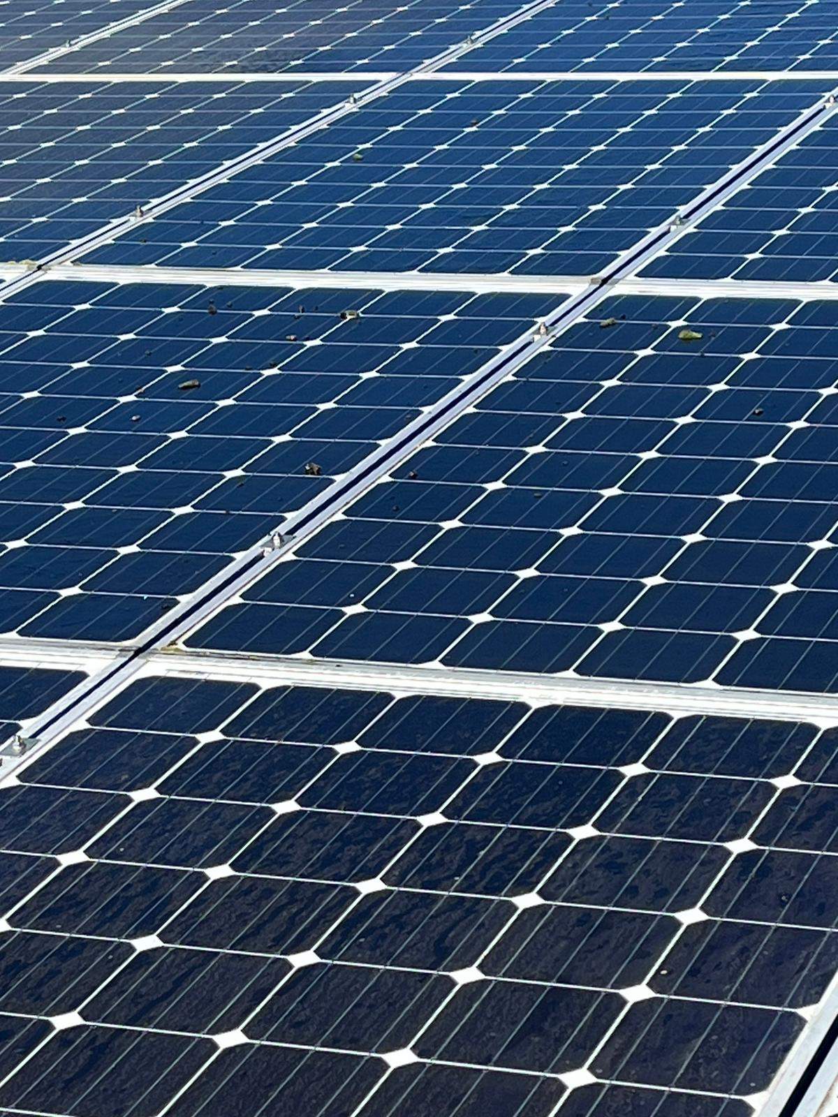 Los Alots Commercial Solar Panel Cleaning by All One Solar Shine