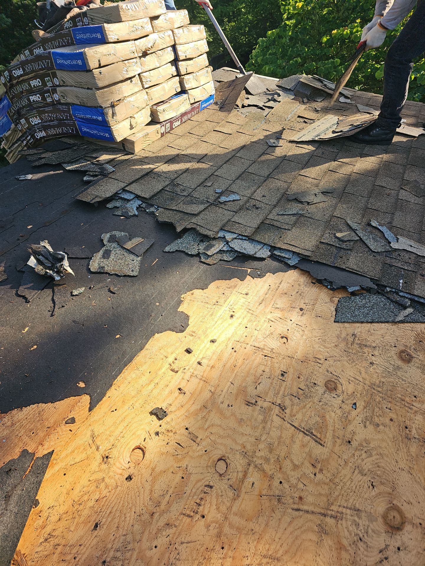 Roof Replacement - Resawn Shake by Winchester Roofing