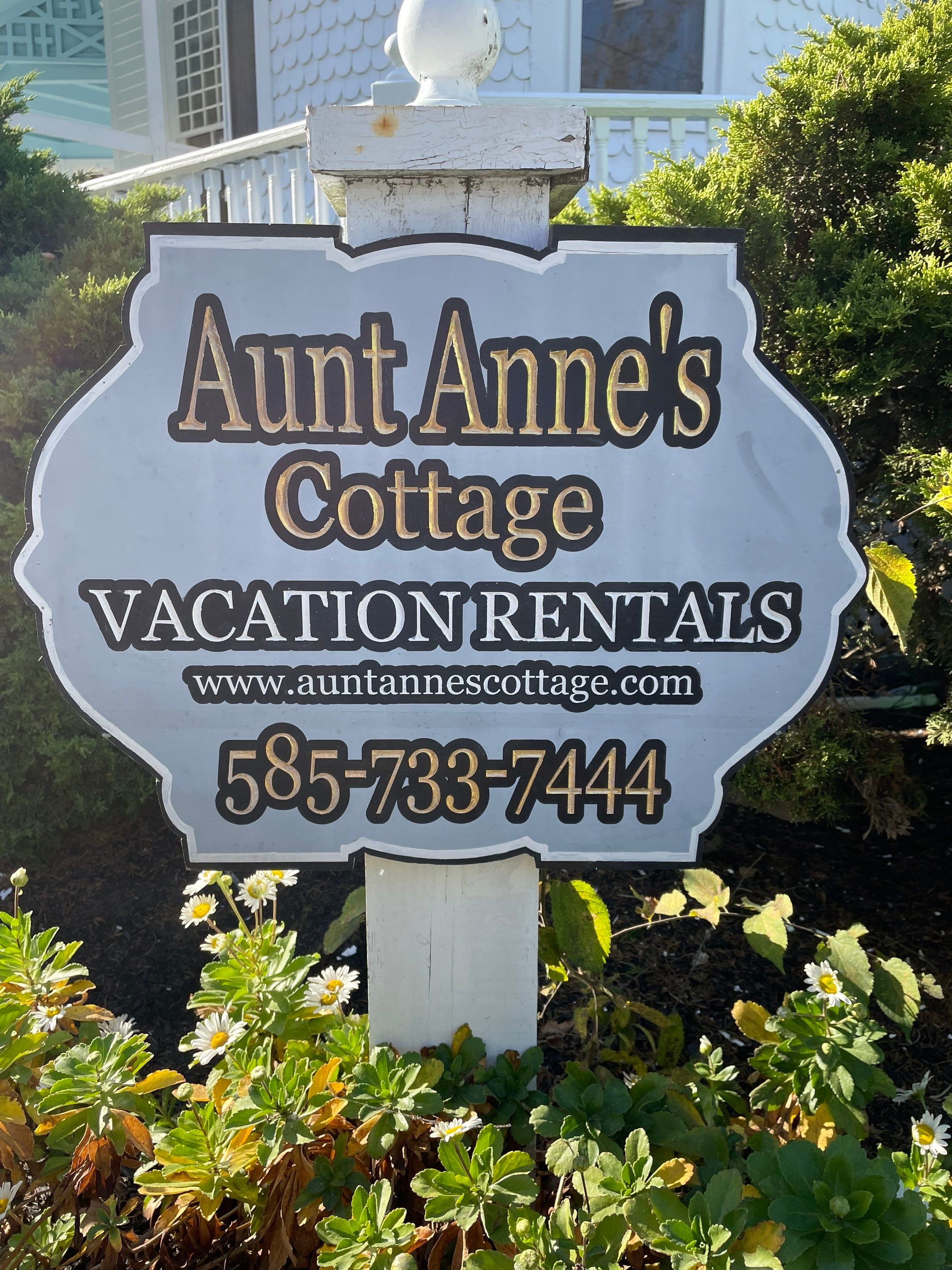 Commercial Exterior Bed and Breakfast Project in Cape May, NJ by Davis Painting Llc 