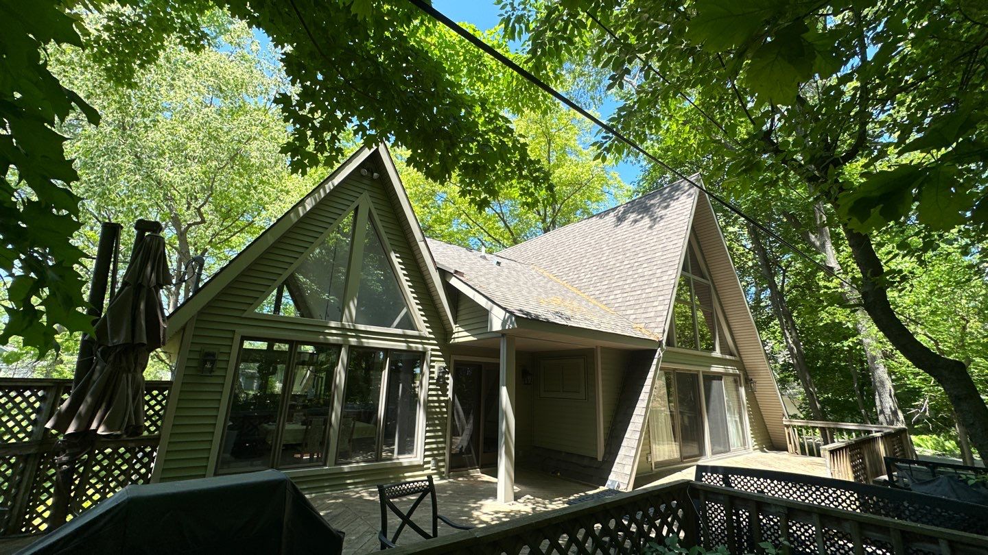 Siding Replacement using CertainTeed Restoration Classis D4 by 180 Contractors