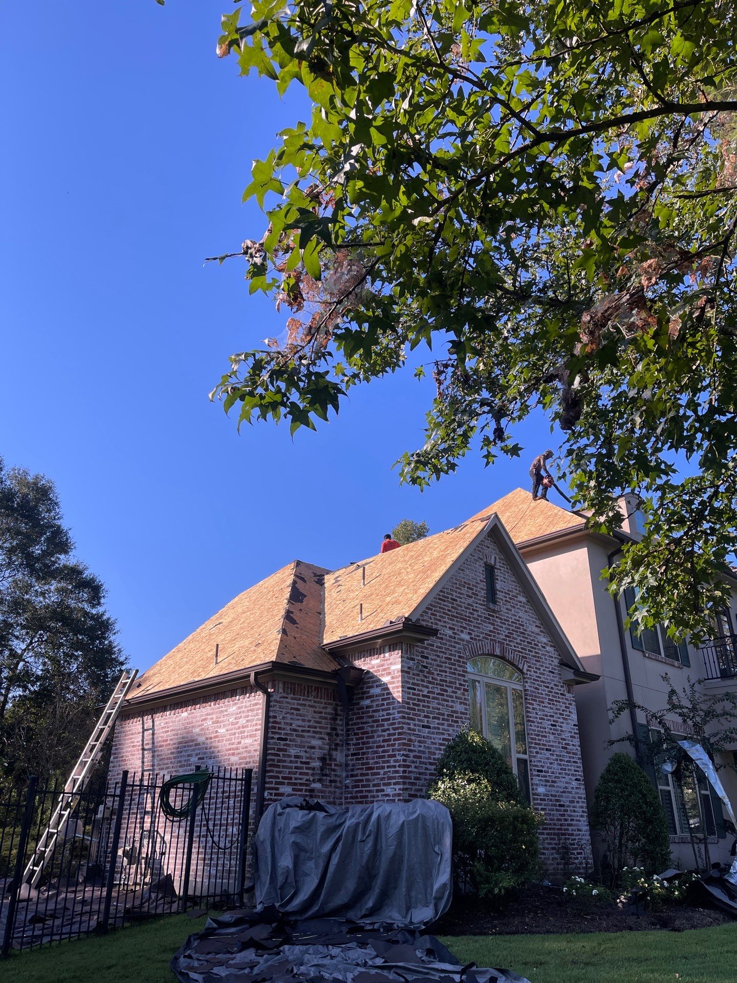 Residential Roofing Installation using Owen's Corning Duration (Lifetime) Shingles by Roof Repair Company
