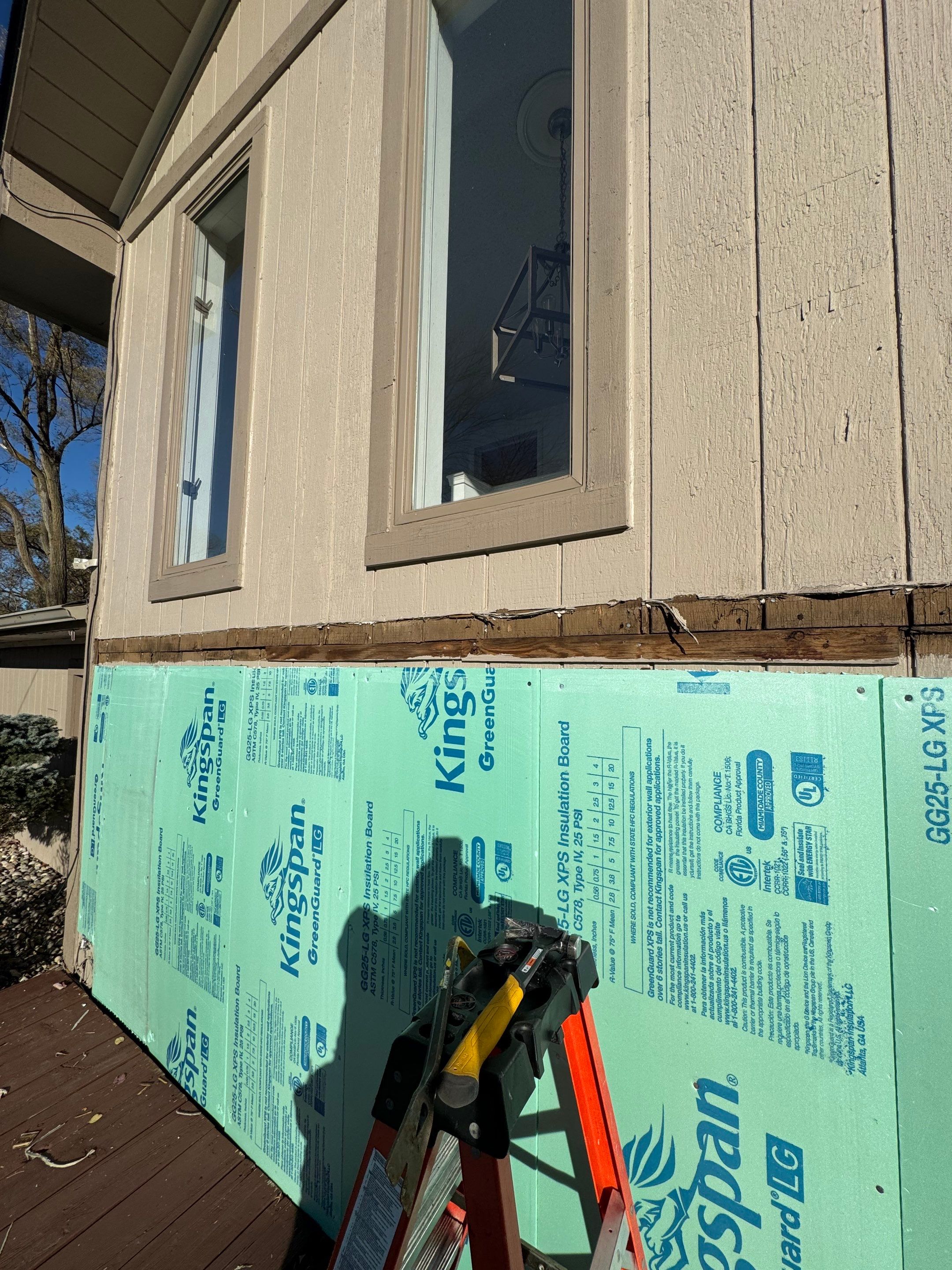 Siding Replacement using Alside Charter Oak D4.5" by 180 Contractors
