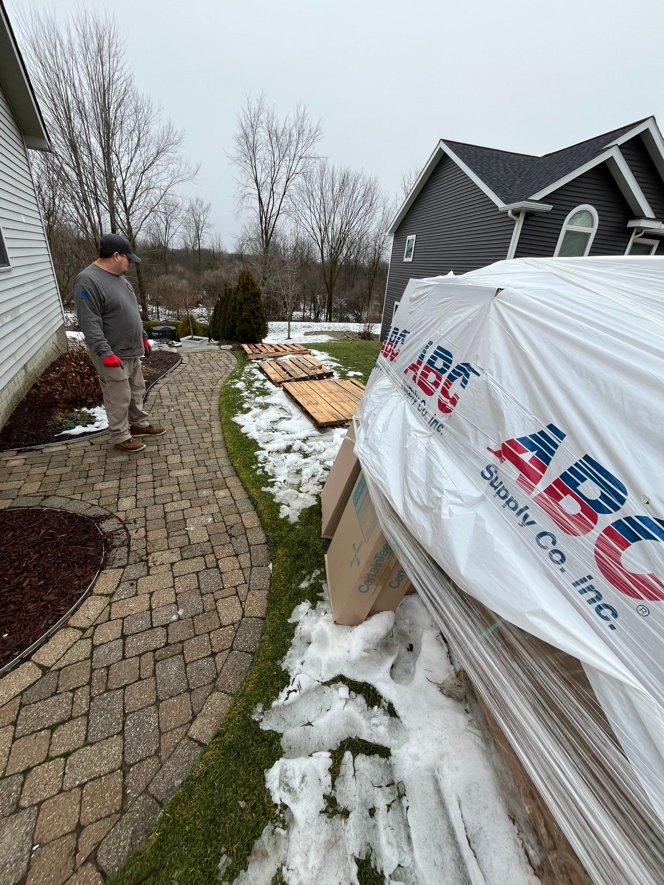 Siding Replacement using Certainteed Classic Restoration D4 by 180 Contractors
