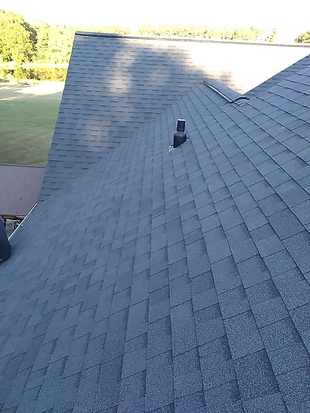 Residential Roofing Installation using Owens Corning Oakridge- Williamsburg Gray by Indigo State Roofing