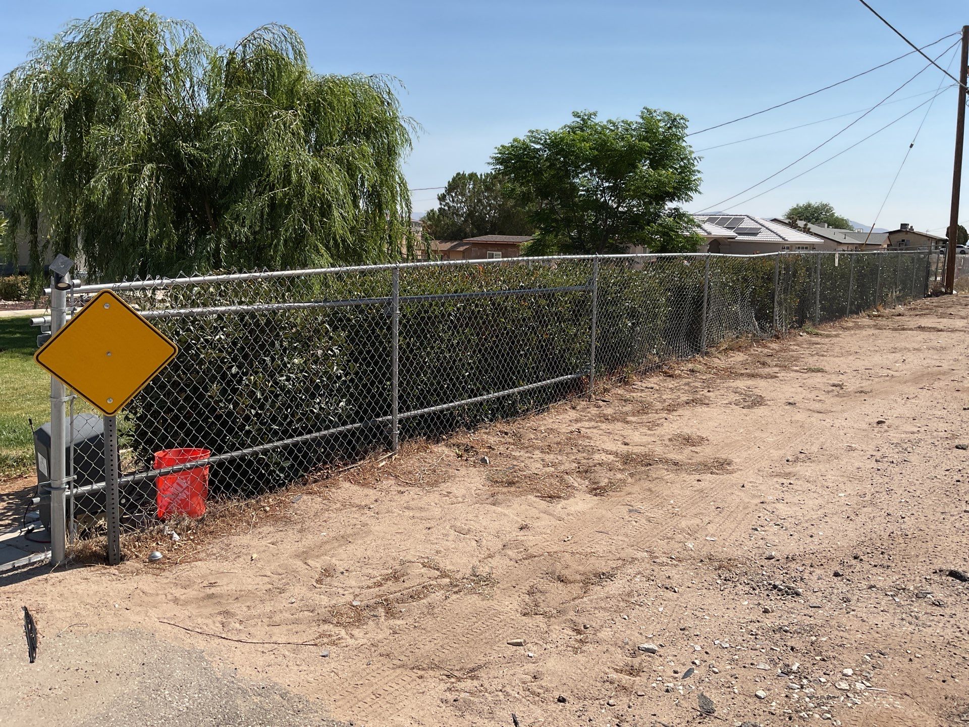 Fence Installation using chain -link by Fence Guys Inc.
