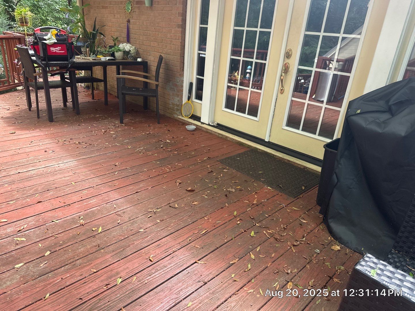 Wood Deck using Wood Sealant by DuraSeal