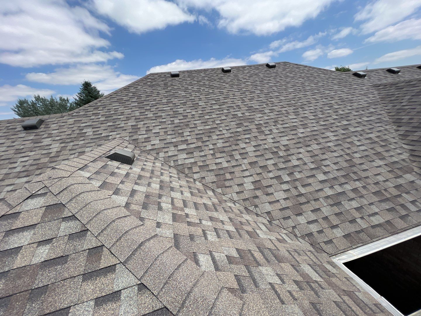 Residential Roofing Installation using Owens Corning TruDefinition - Driftwood  by A to Z Roofing