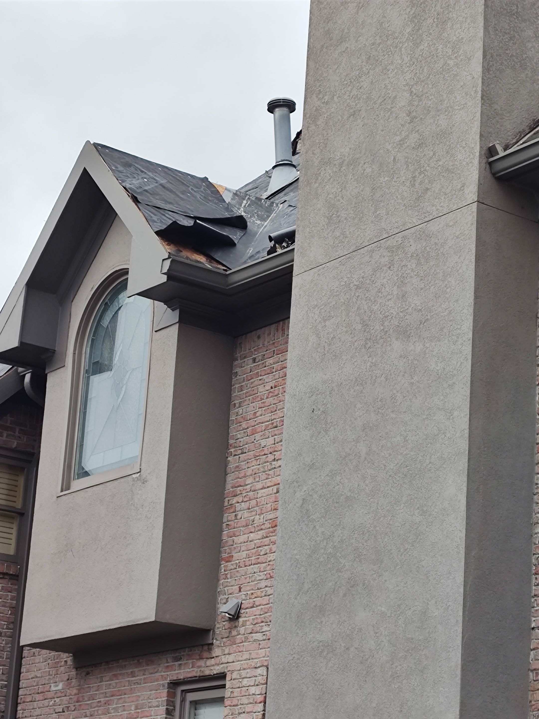 Top-Quality Williamsburg Gray Owens Corning Roof Installation in Roswell, Georgia by NBS Roofing by NBS Roofing, Inc.