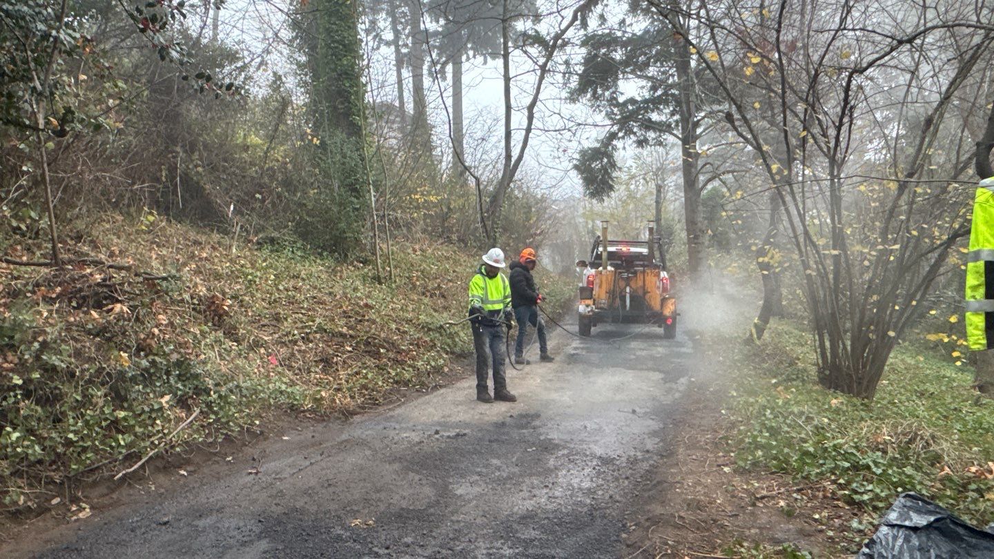 Asphalt Road Repair | Mercer Island  by Jireh Asphalt & Concrete Inc 