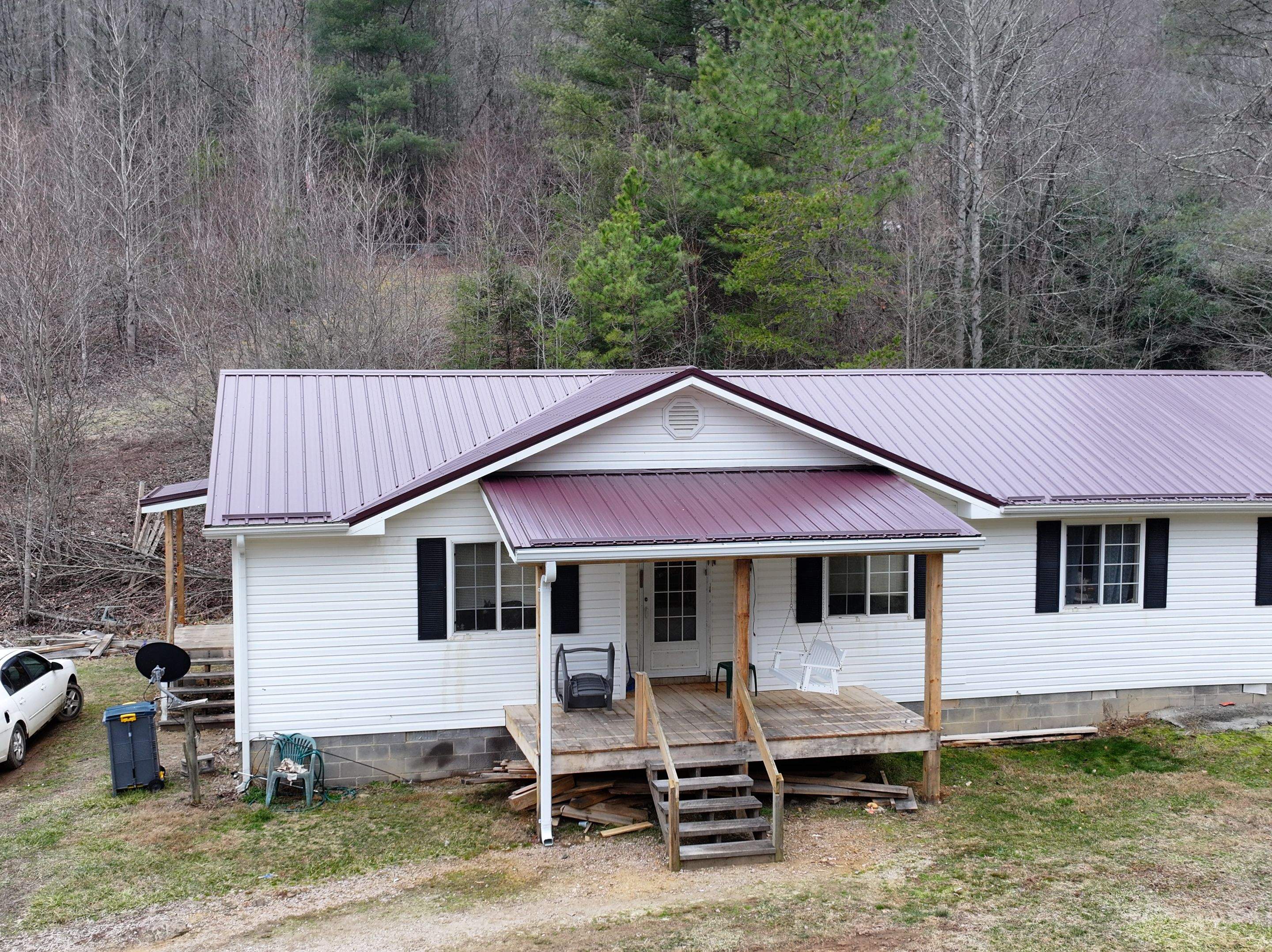 Evans Residence by Omnia Roofing