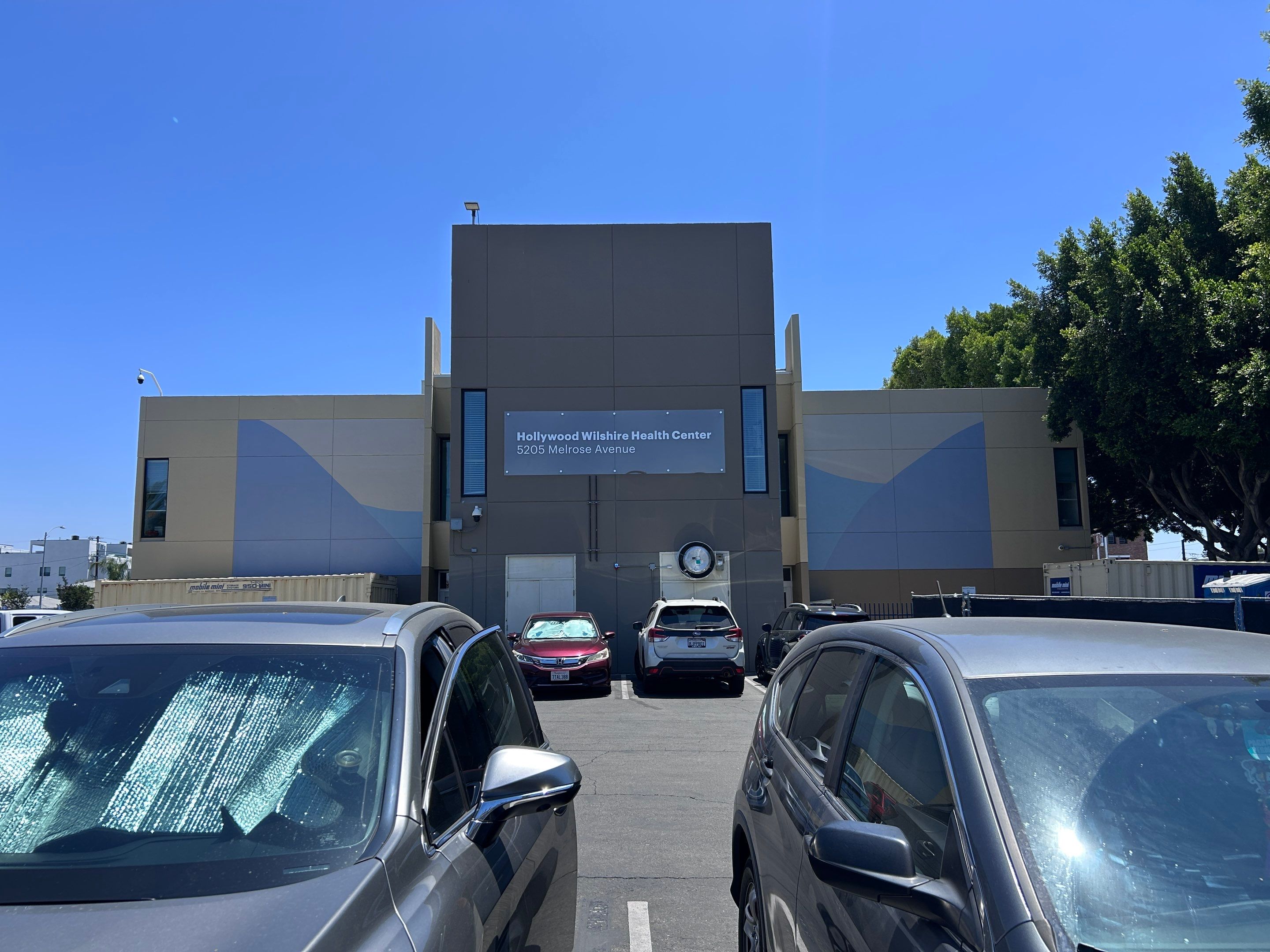 Project in Los Angeles by Golden State Signs