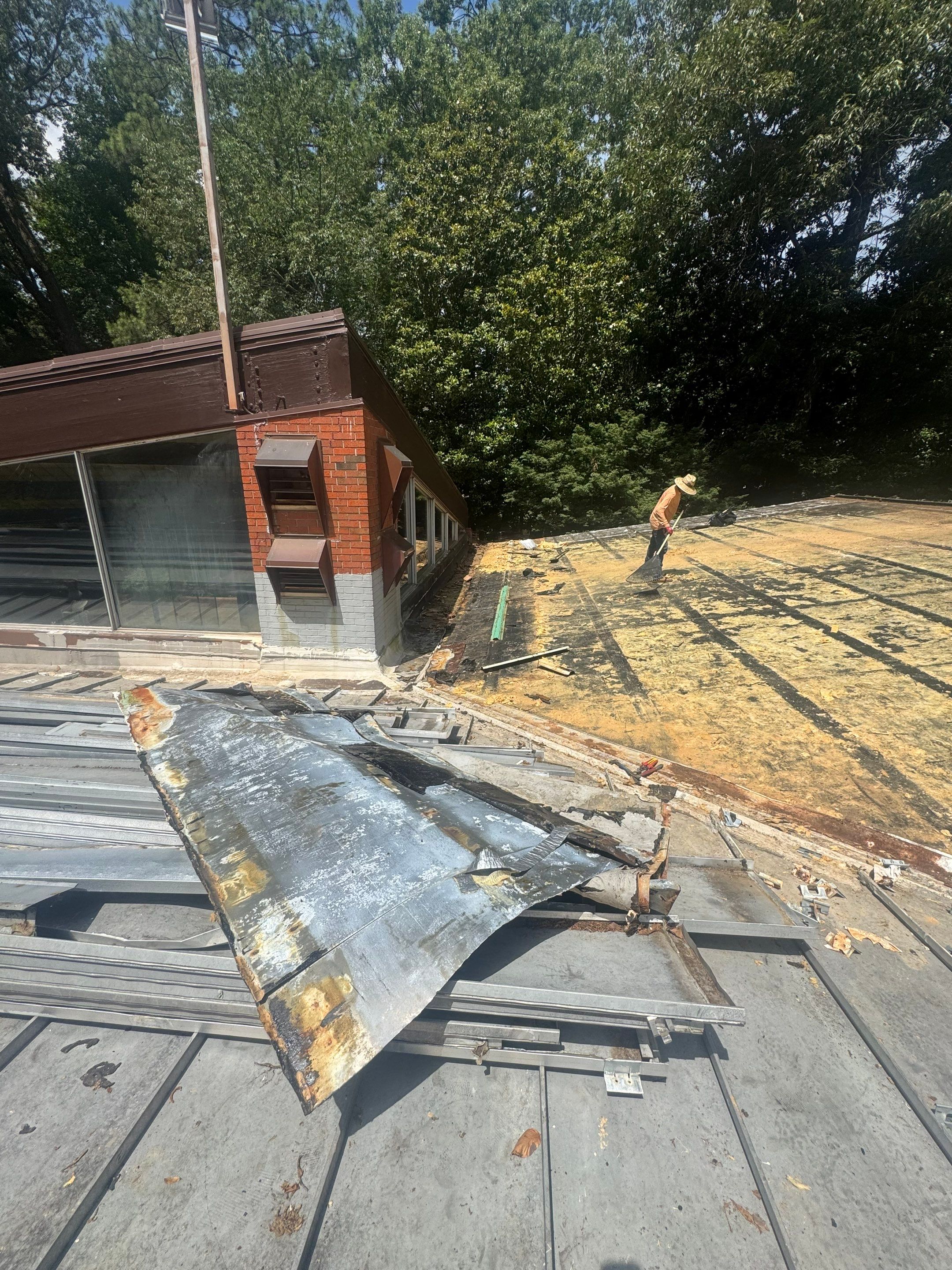 Residential Standing Seam Metal Roof and Membrane Replacement in Memphis by Revival Roofing Services