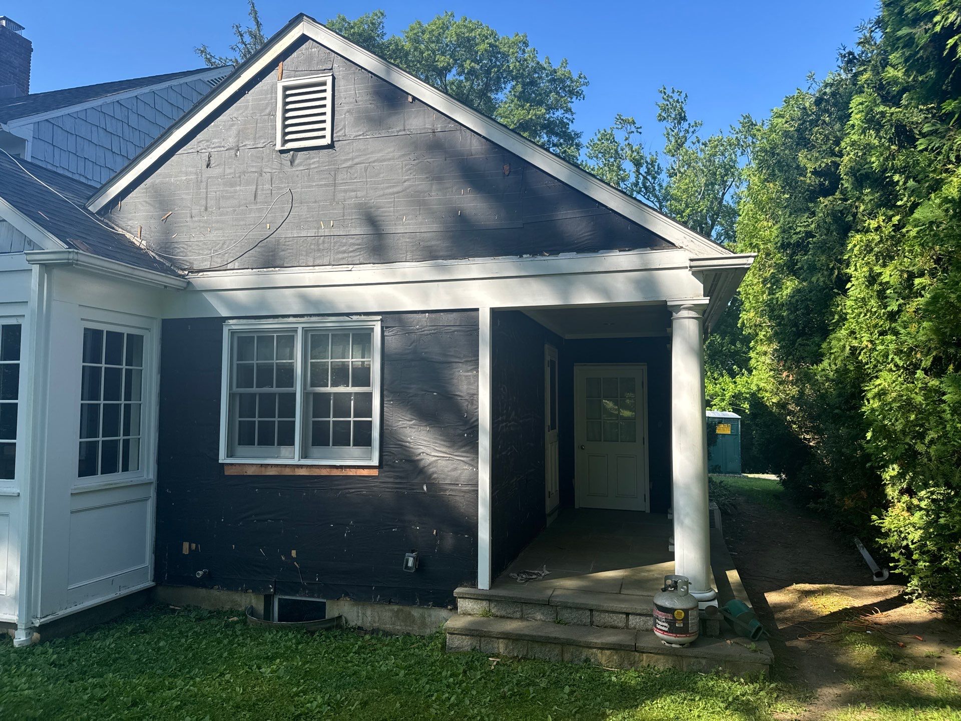 Scarsdale NY Colonial by Ideal Siding 