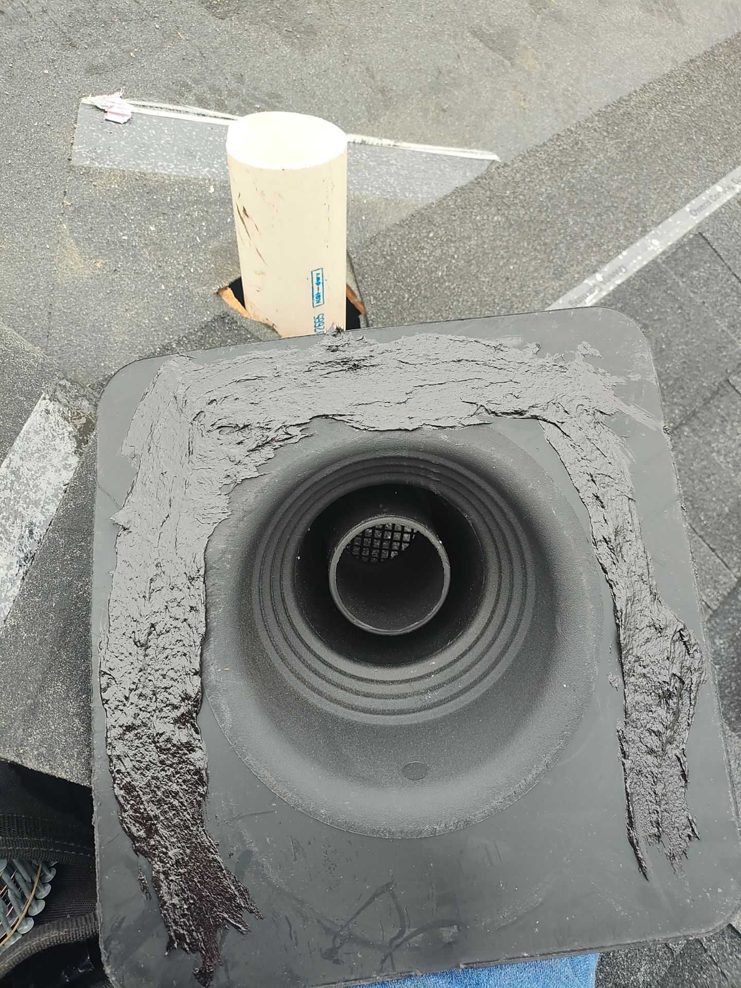 Nothing looks nicer than a little black roof by Bayfront Roofing and Construction