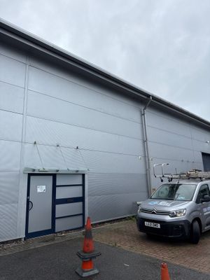 Warehouse Cladding and Roof Clean