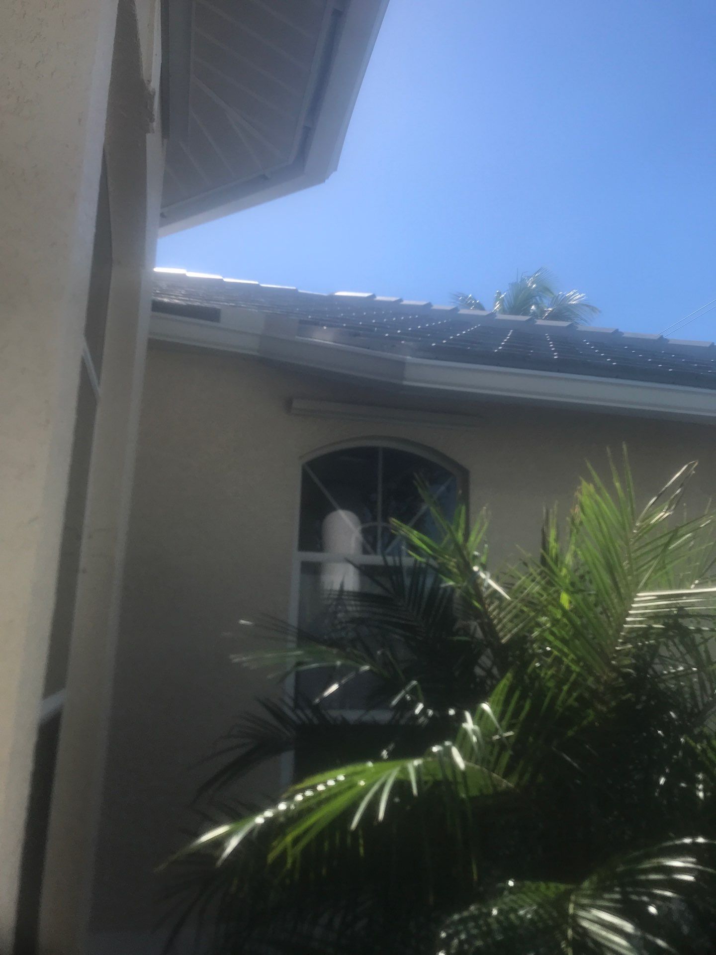 Seamless Gutters using Splash Guard in Cape Coral FL by Gutter Professors