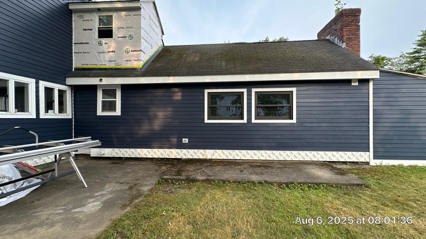 James Hardie Lap Siding Installation in Chelmsford, MA by Mighty Dog Roofing of Greater Middlesex County