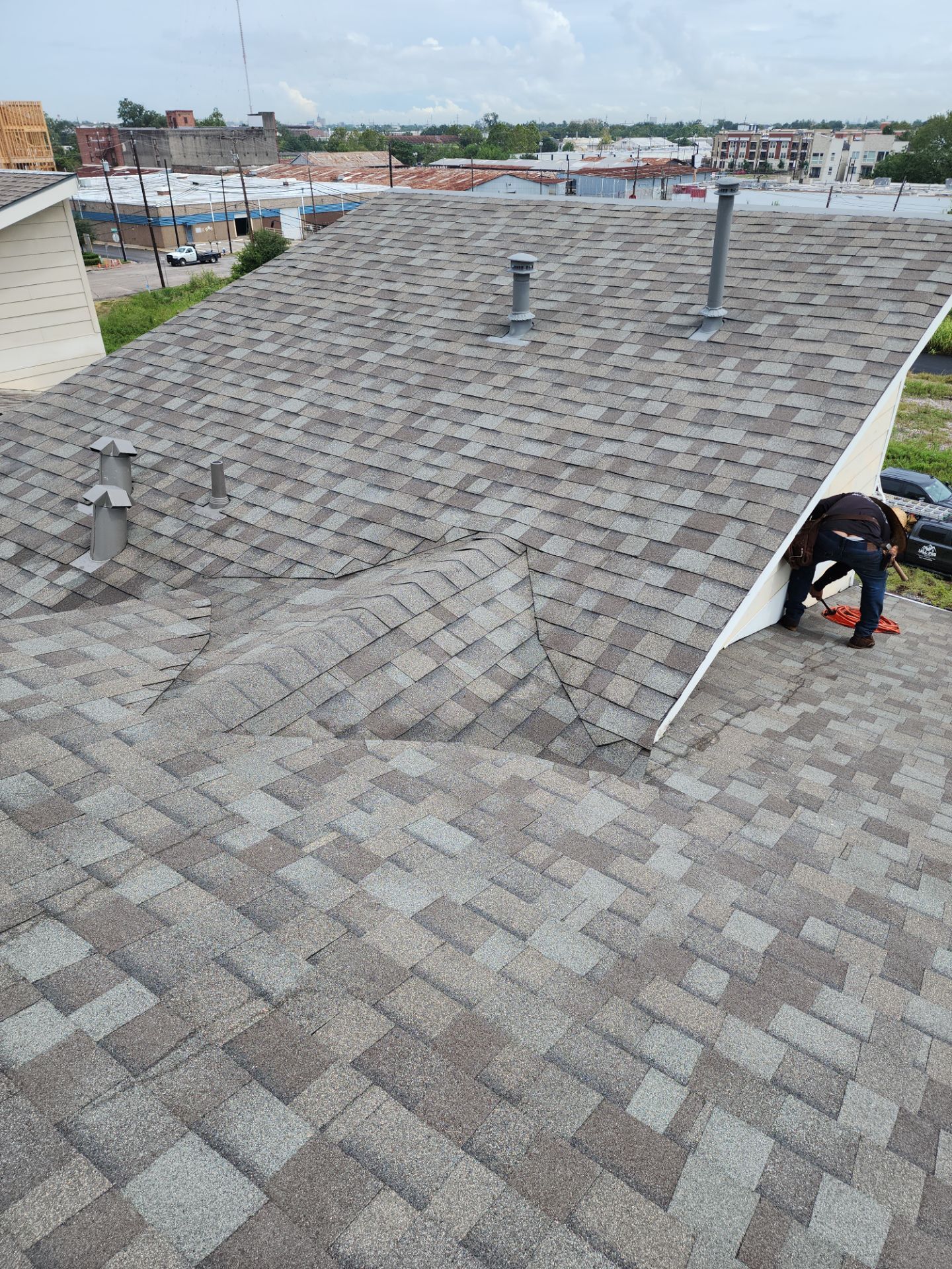 Residential Roofing Installation using Owen's Corning Duration (Lifetime) Shingles by Roof Repair Company