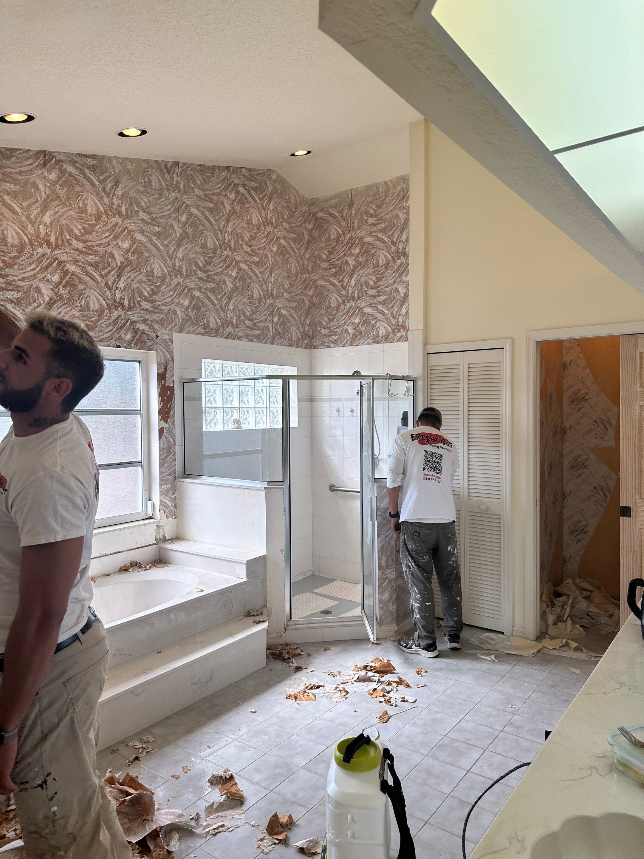 Lenny Van Denhandel - Interior by Fresh Coat Painters
