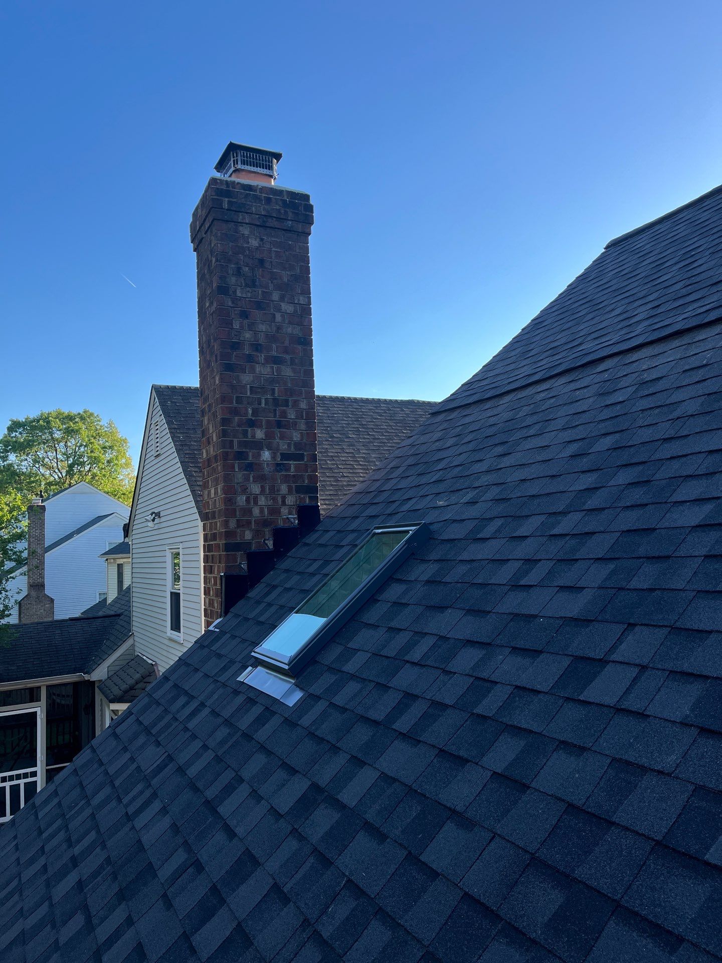 Vienna: CertainTeed Landmark Pro Designer Shingles in Max Def Moire Black by RM Banning, Inc.