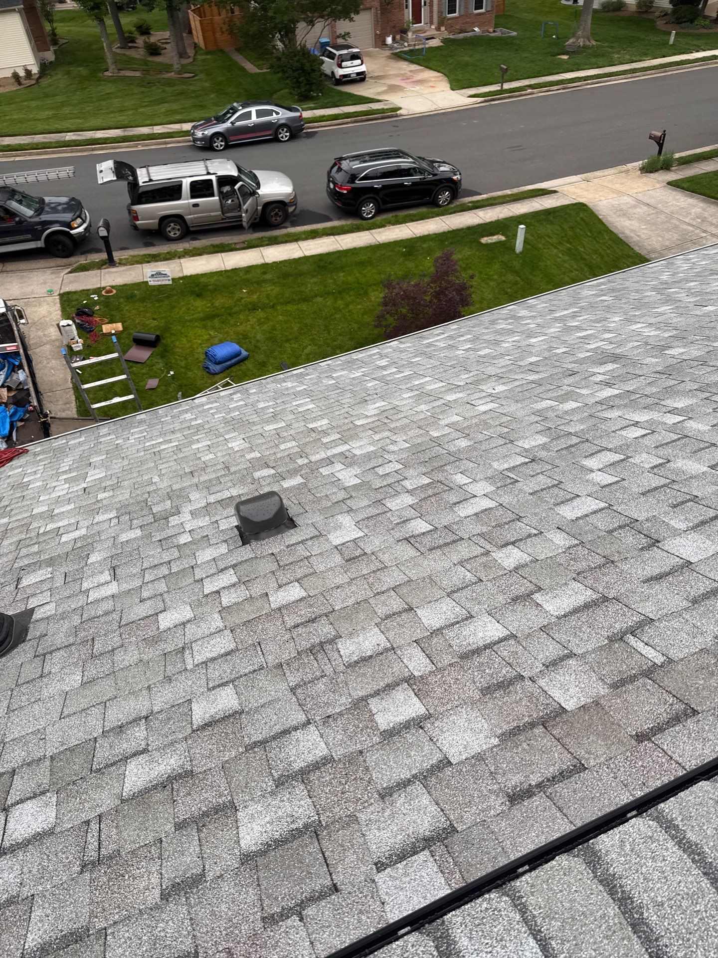 Burke: Residential Roof Replacement with CertainTeed Landmark PRO in Max Def Cobblestone Gray by RM Banning, Inc.