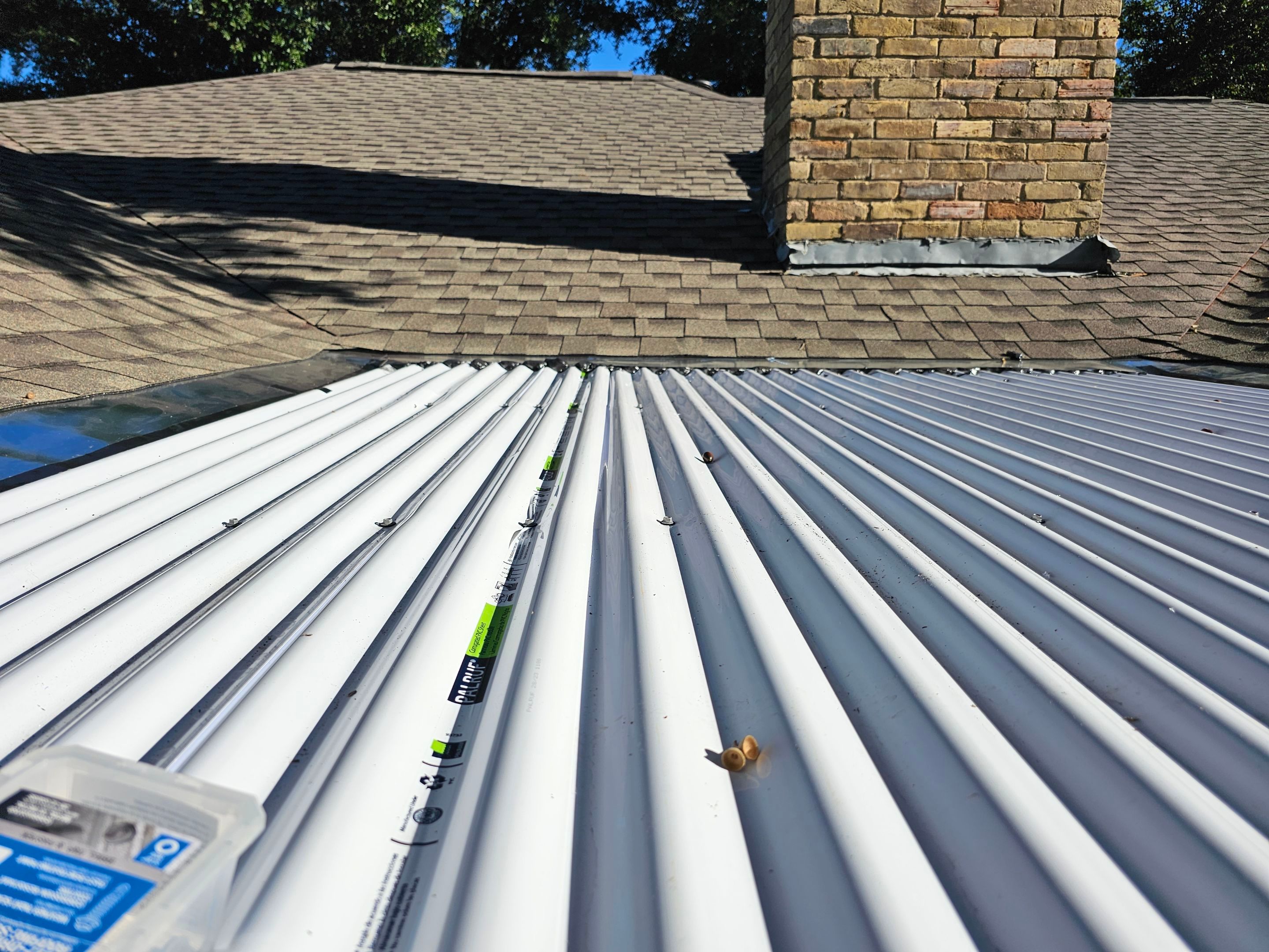 Roof replacement, popcorn removal, fence stain & paint by EL-GC LLC 