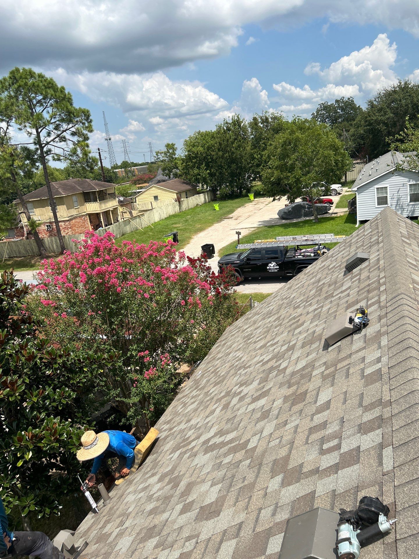 Residential Roofing Installation using Owen's Corning Duration (Lifetime) Shingles by Roof Repair Company