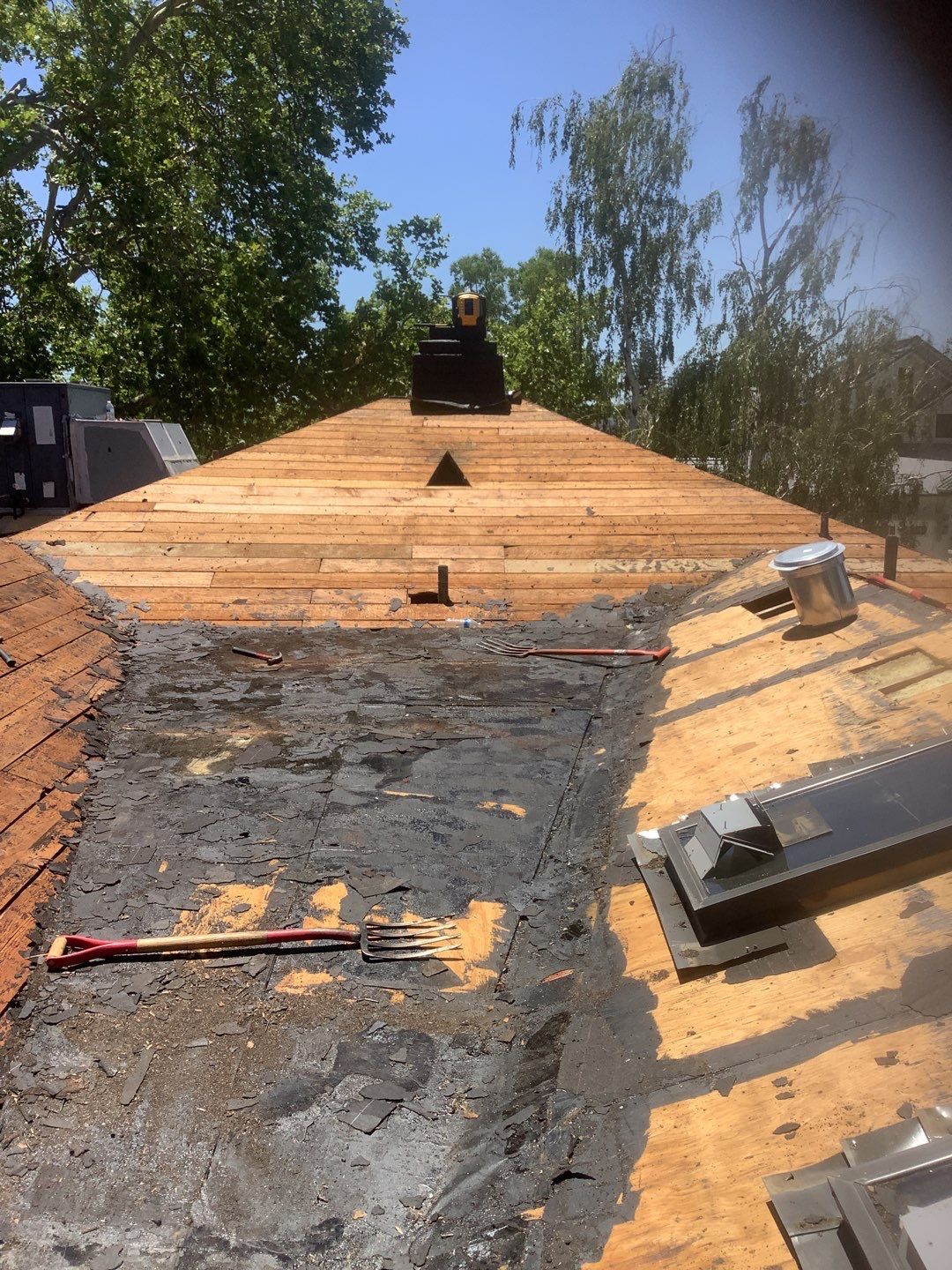 Residential Roofing Installation using Owens Corning Roofing Shingles by Byers Enterprises 