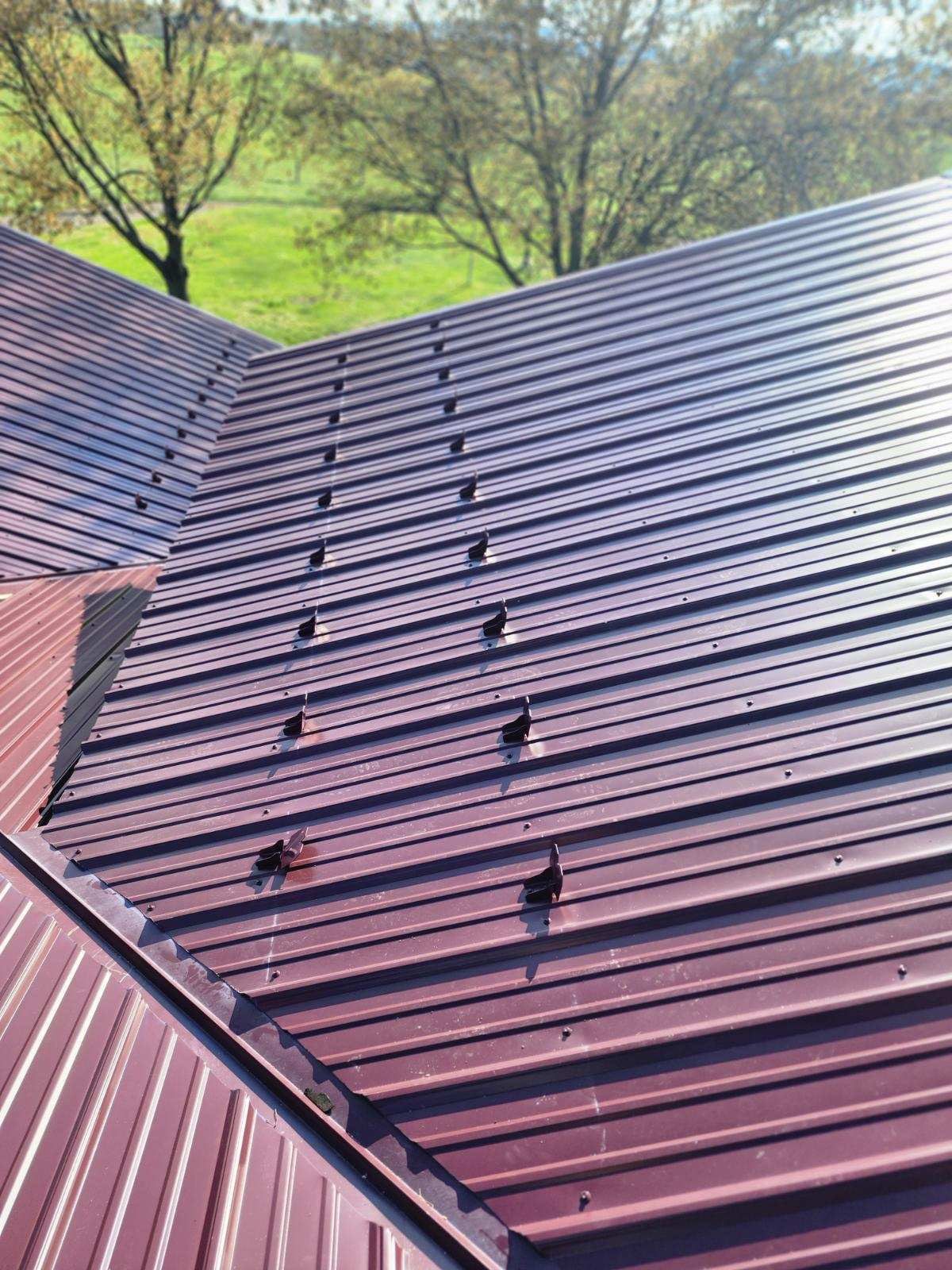 Metal Roof Installation using Everlast Azm panel w/ colourbond process by Teflon Roofing