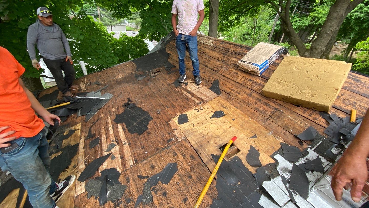 Roof Replacement using CertainTeed Landmark by 180 Contractors