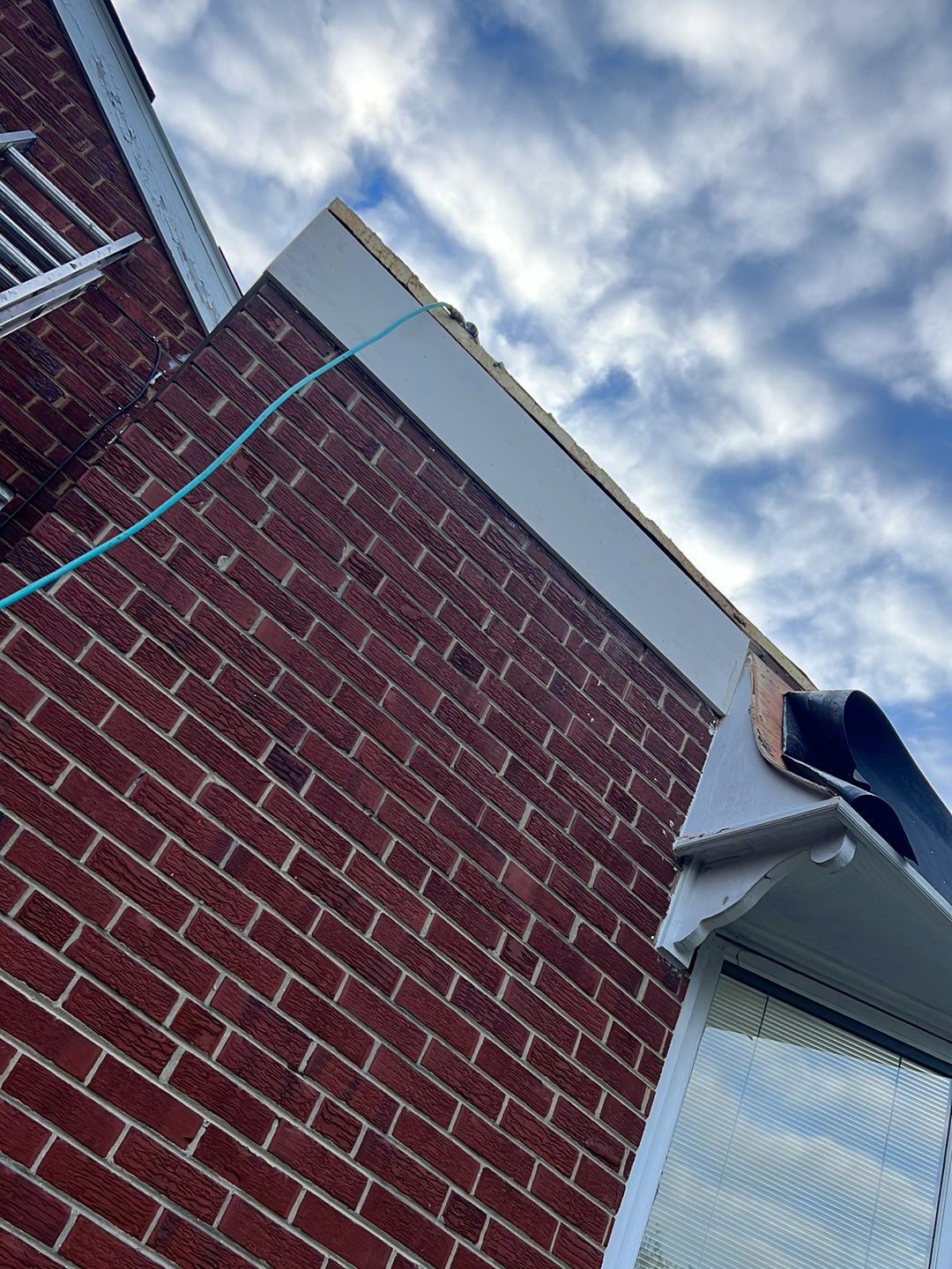 Arlington: CertainTeed Landmark Designer Shingles in Colonial Slate by RM Banning, Inc.