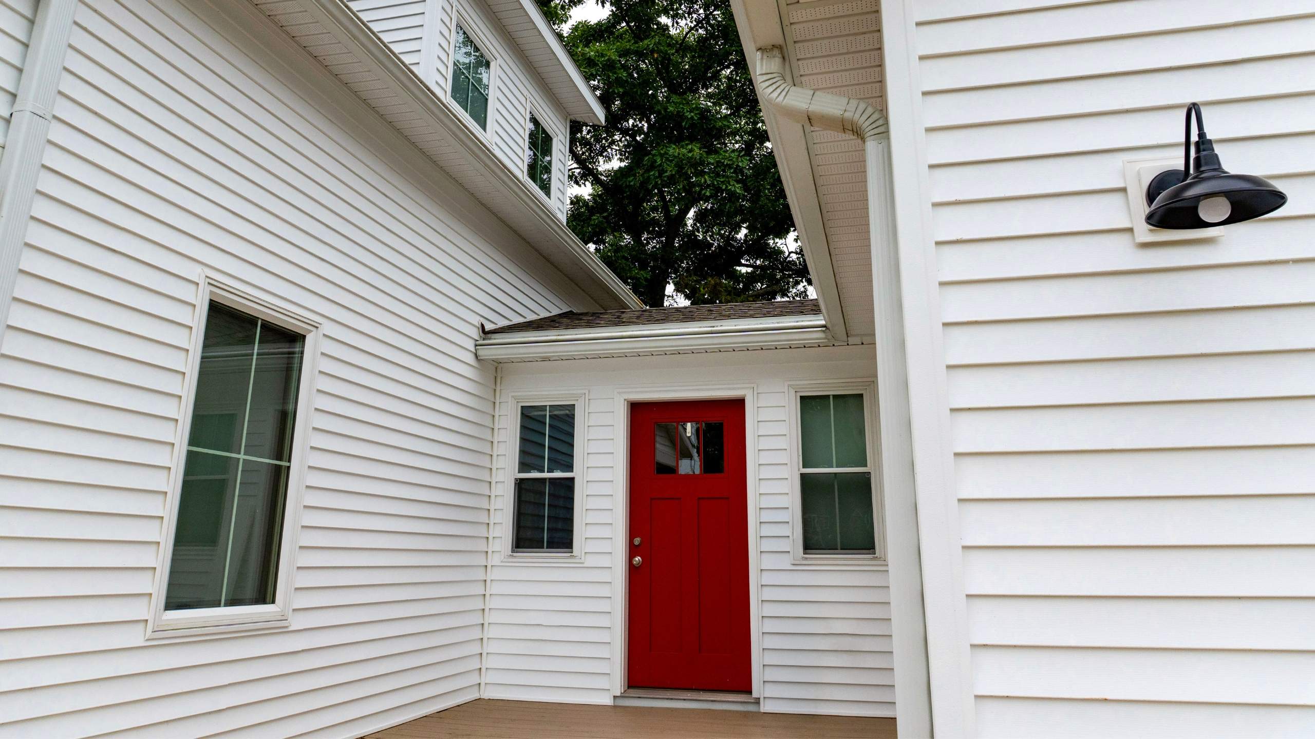 Lakeside Interior & Exterior Renovation by Cutting Edge Homes