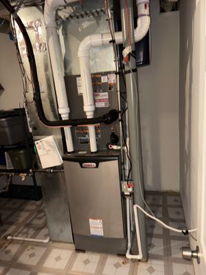 Lennox Elite EL297V Furnace & EL21KLV Heat Pump Installation – South Barrington, IL | GSHA Services, LTD
