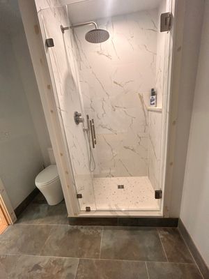 Shower Enclosure Tempered Shower Glass and Mirror