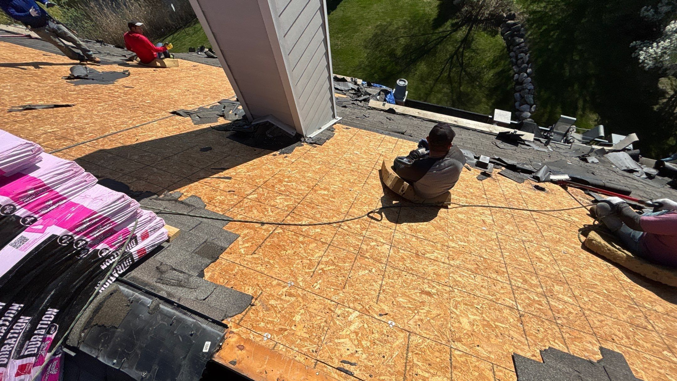 Roof Replacement using Owens Corning Onyx Black by 180 Contractors