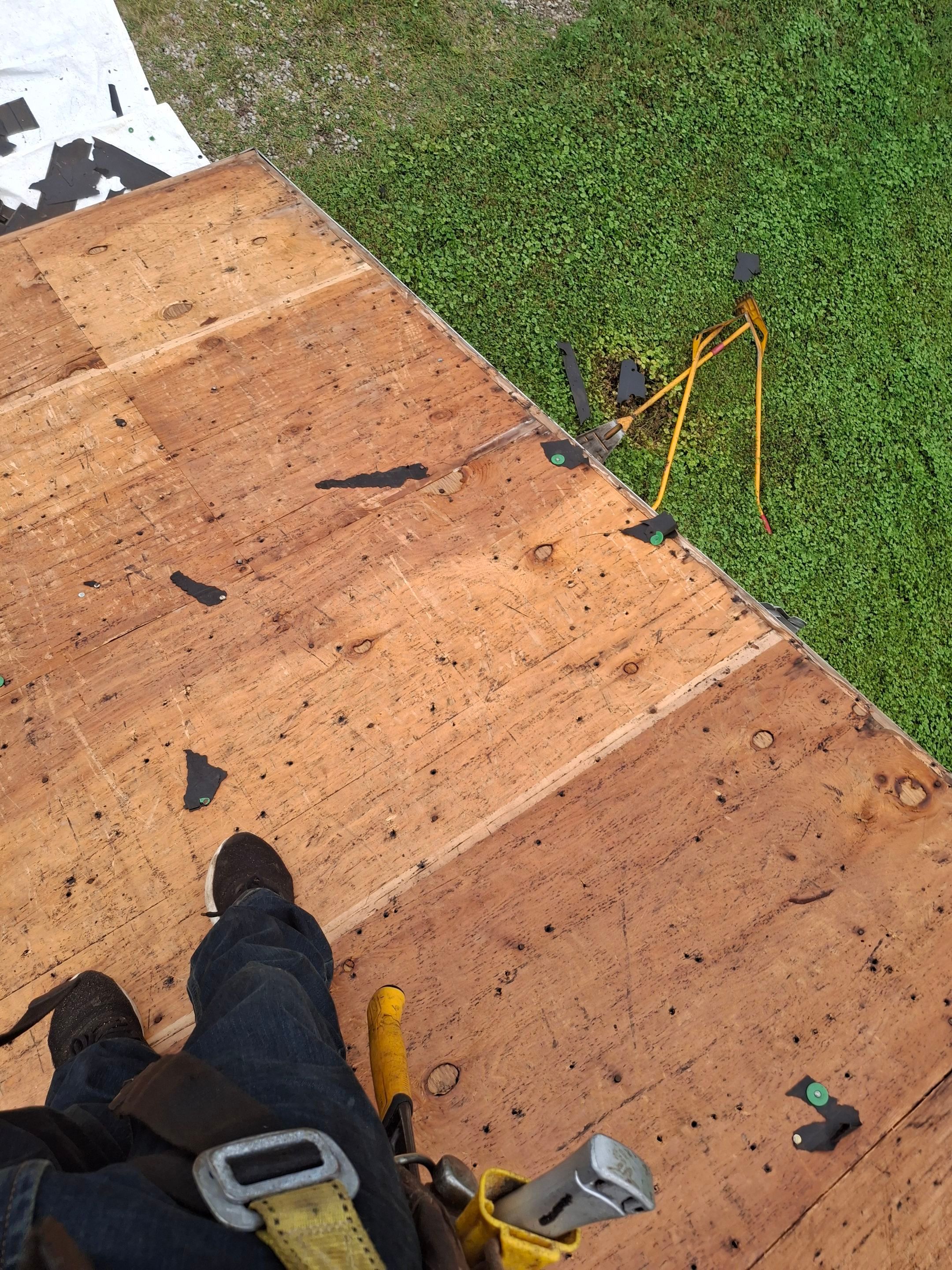 Residential Roofing Installation using GAF Timberline HDZ Fox Hollow Grey by Rainstoppers Roofing