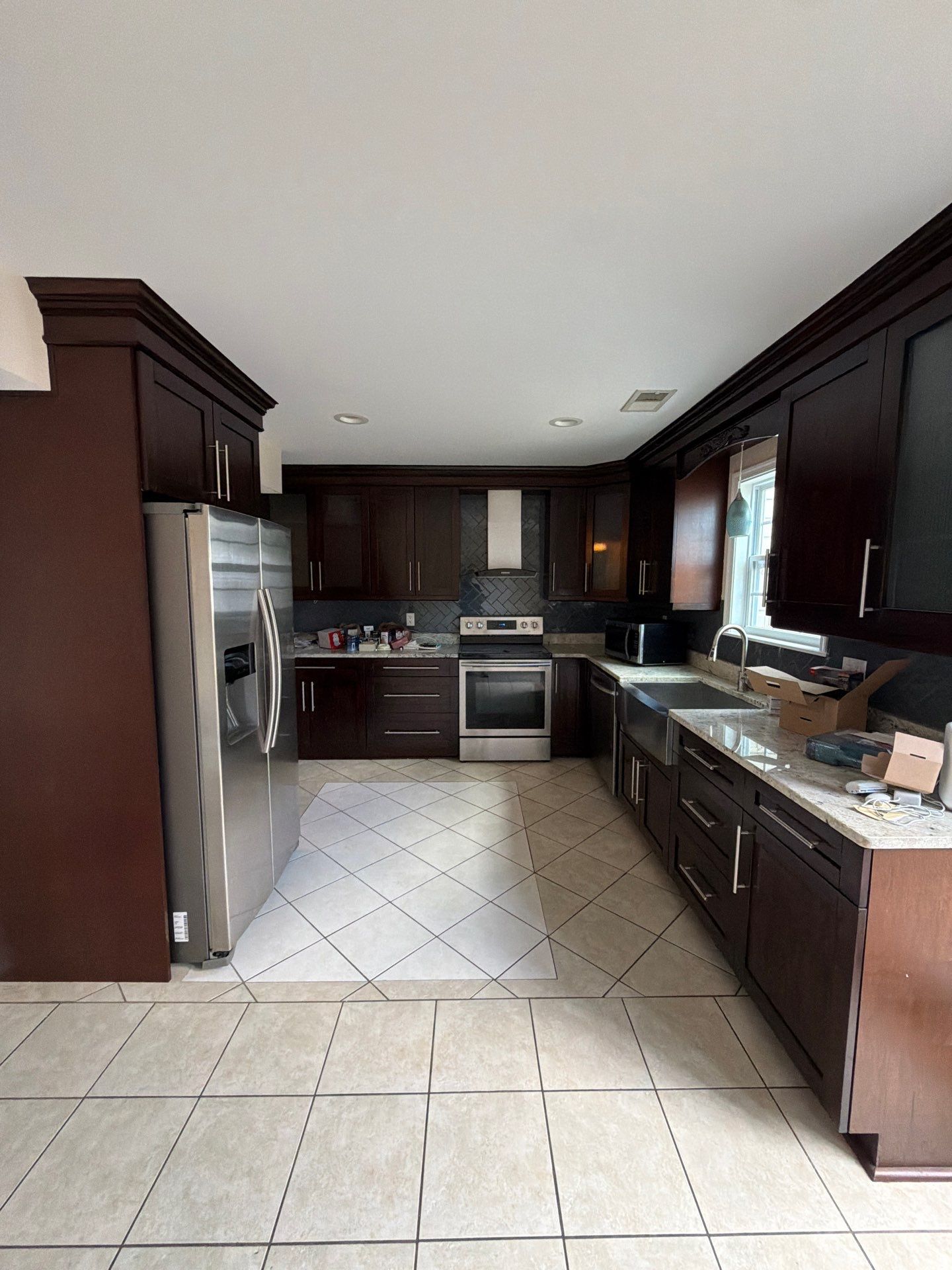 Residential - Virginia Beach  by Rodriguez Drywall And Paint 
