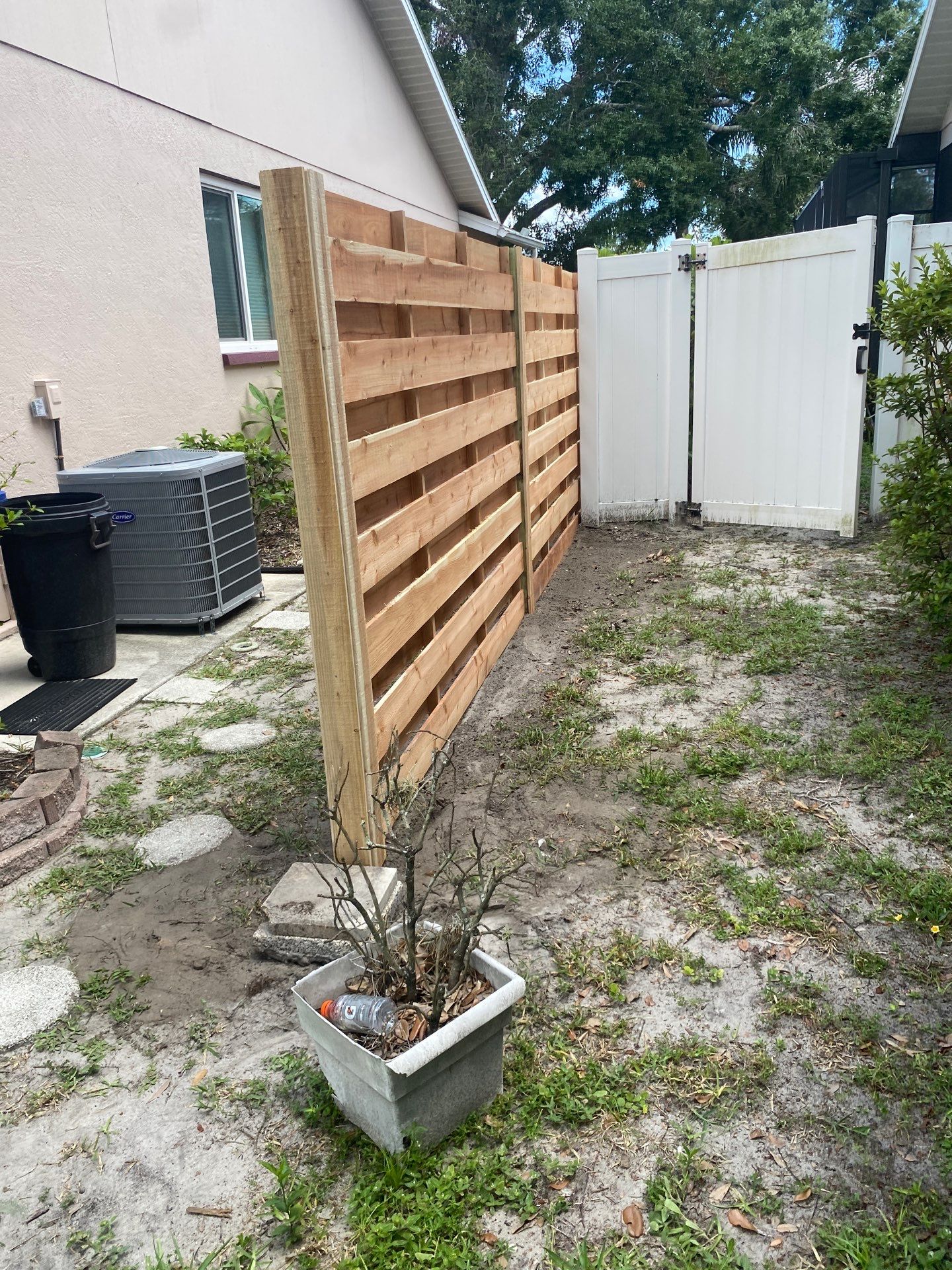 4434 Diamond Cir S by H&Y Fence