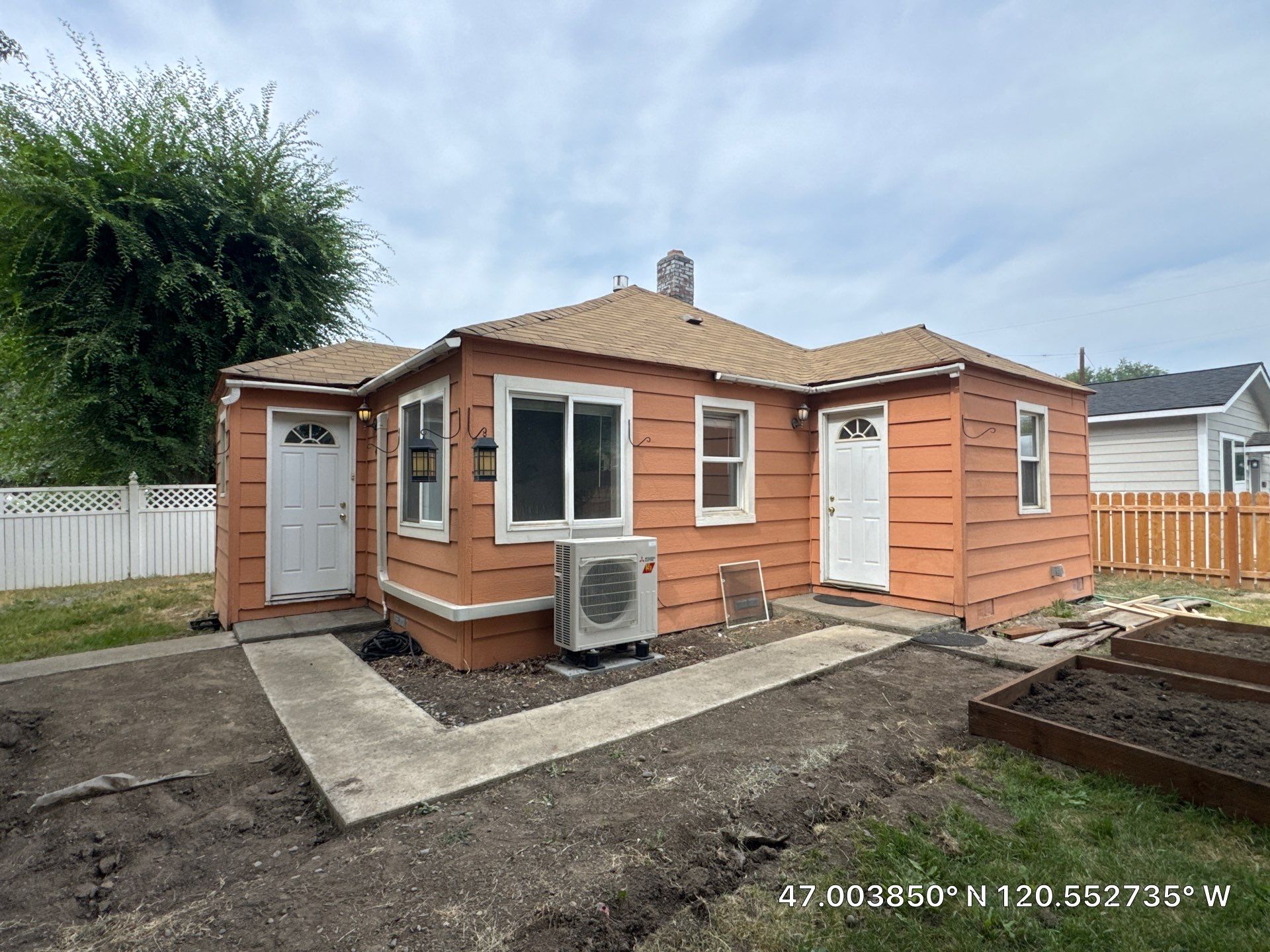 Full Exterior Siding and Shingle Roof Replacement in Ellensburg by Alpine Roofing