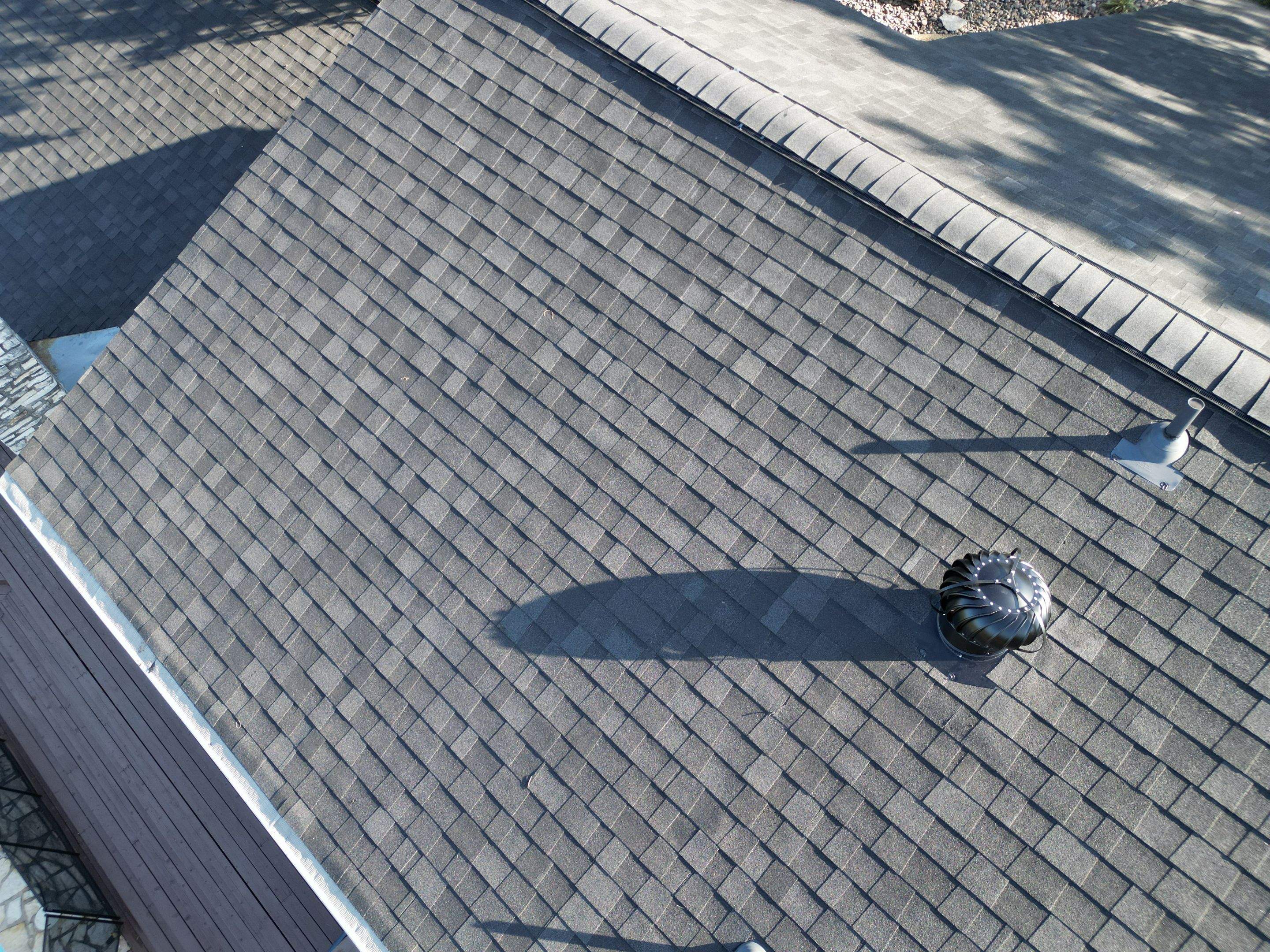 Onyx Black - Owens Corning TrueDefinition Duration by RoofsOnly.com