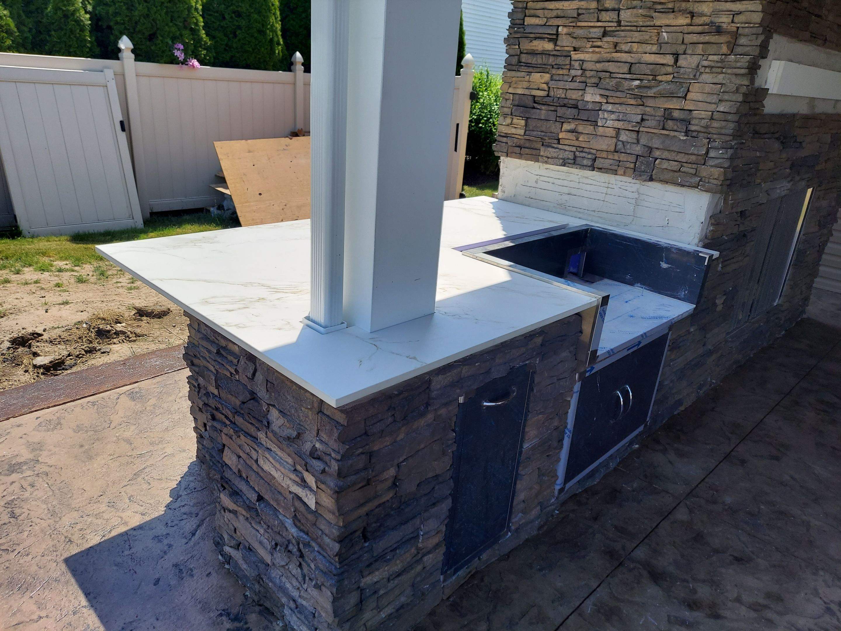 Outdoor Living Addition by Ivy Lea Construction