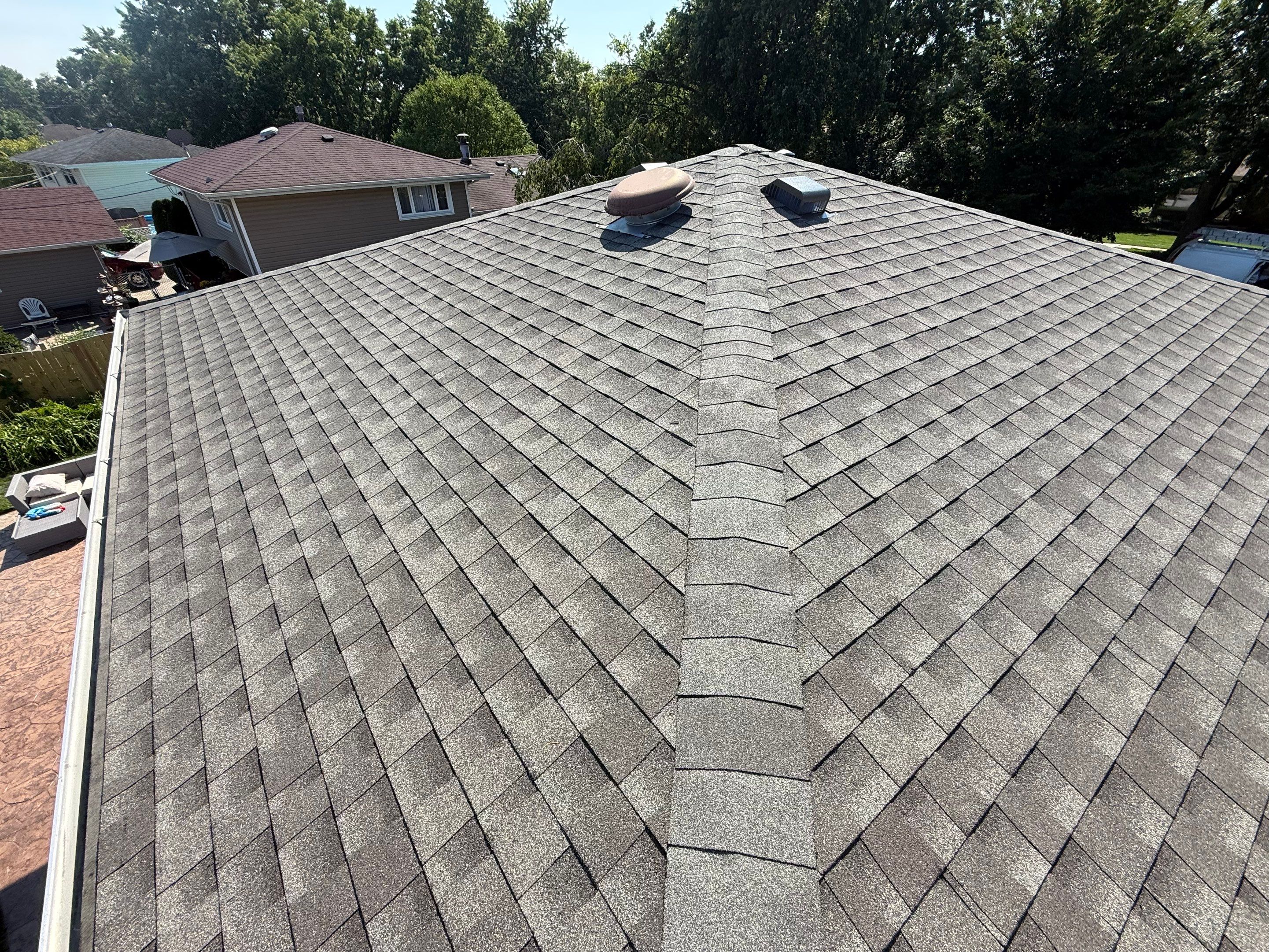 Roofing with GAF weathered wood by Optimal Home Improvement 