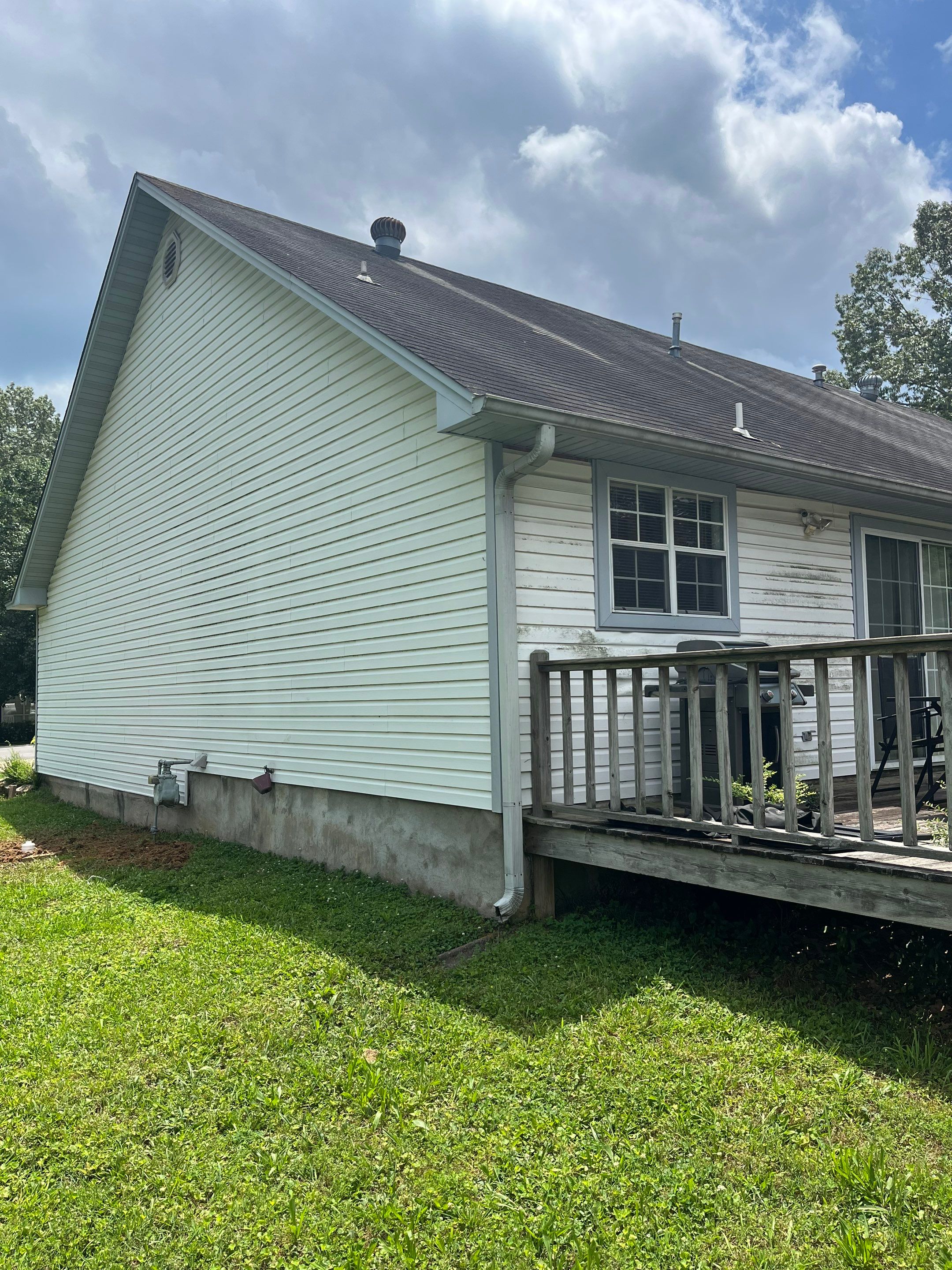 Benton Roof Replacement Featuring GAF Timberline HDZ Shingles by Temple Roofing and Exteriors