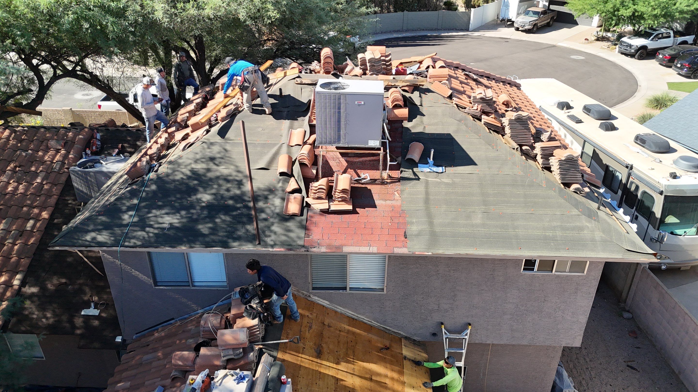 Tile R&R - Malarkey UDL Right Start by Saint Roofing
