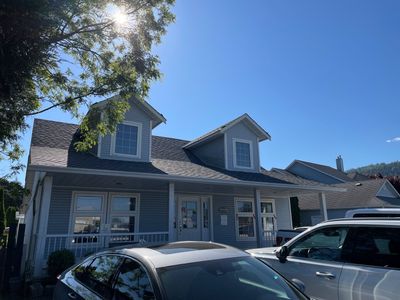 Residential Roofing Installation using Estate Gray Shingles