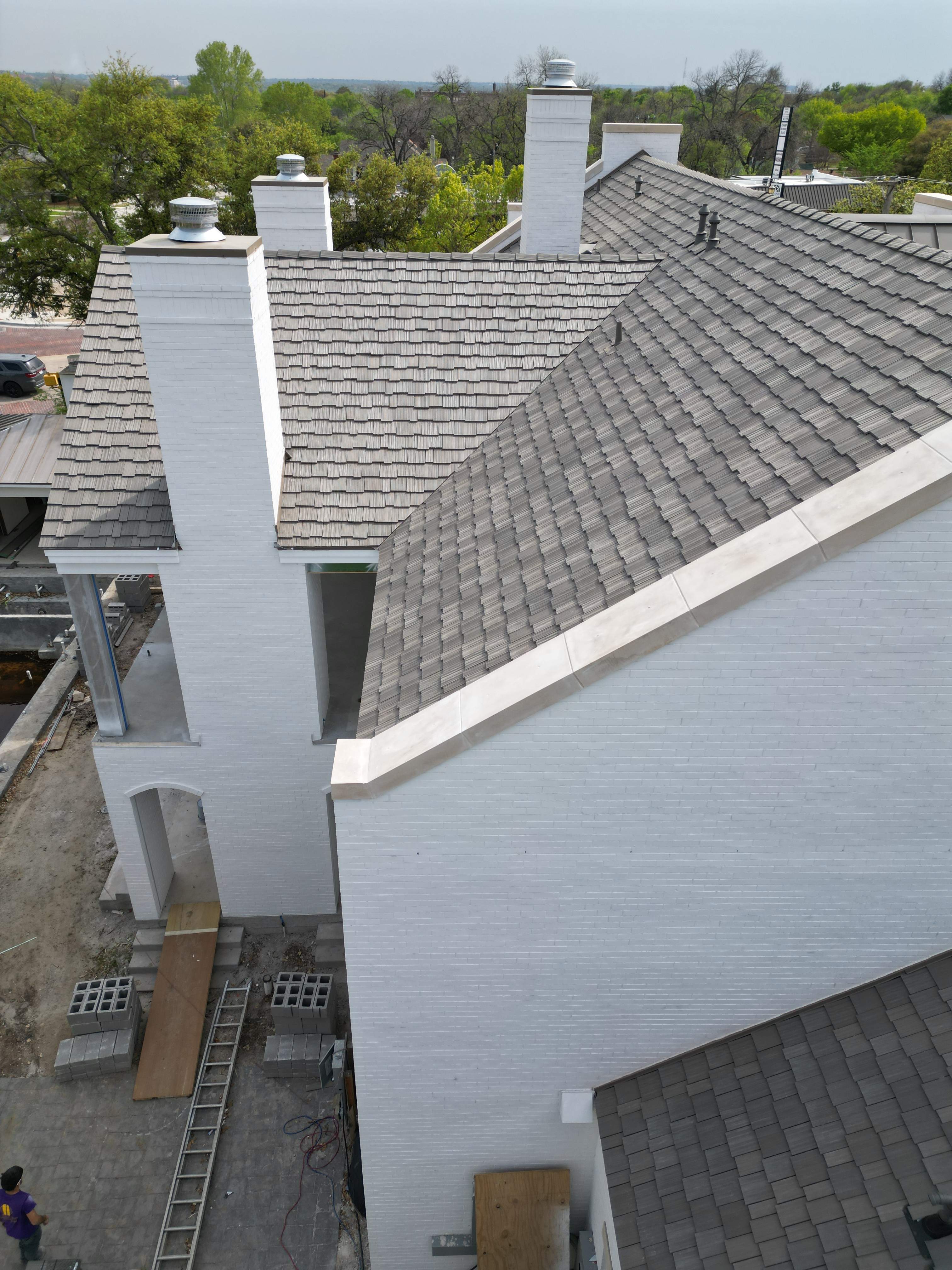 Residential Roofing Installation using DaVinci Multi Width Shake by Harvey Roofing & Construction