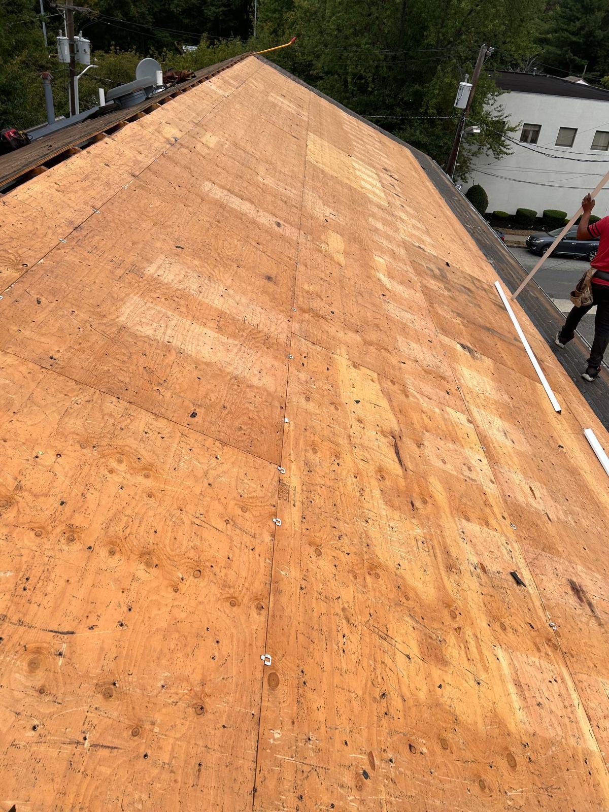Rustic Cedar Shingles by Reimagine Roofing